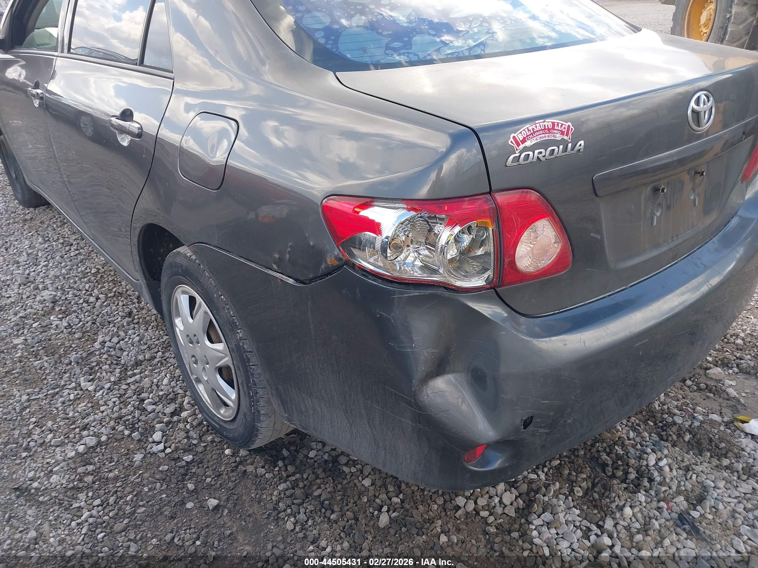 TOYOTA COROLLA image 6