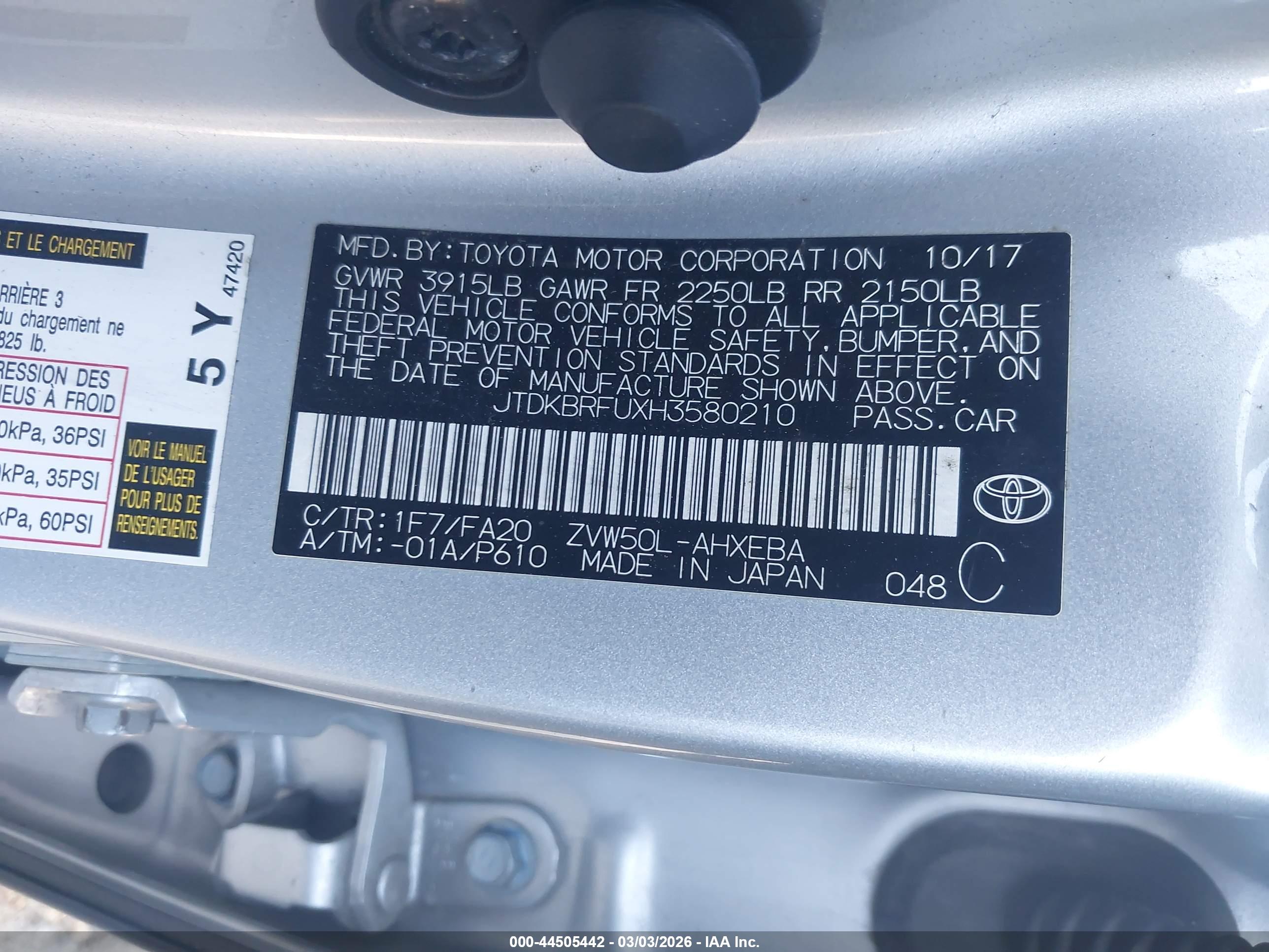 TOYOTA PRIUS image 9