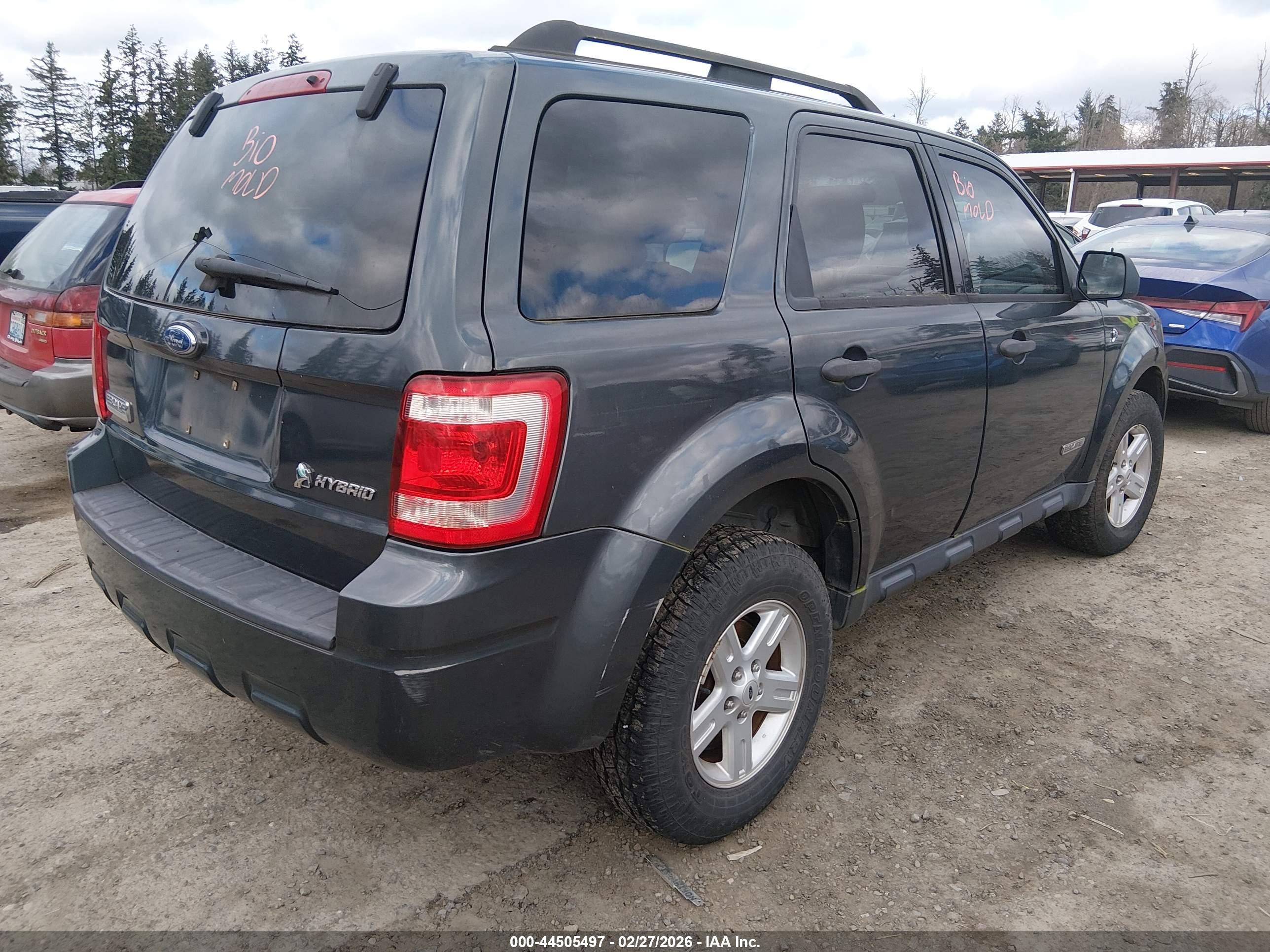 FORD ESCAPE image 6