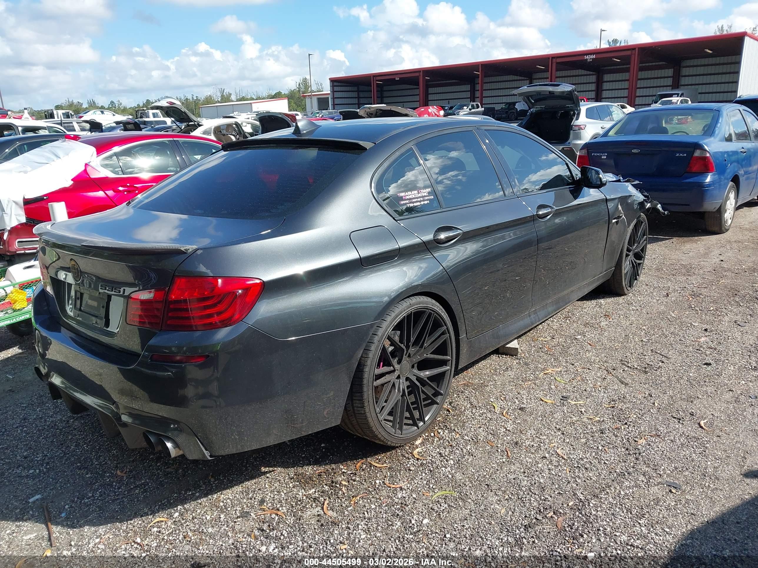 BMW 535I image 4