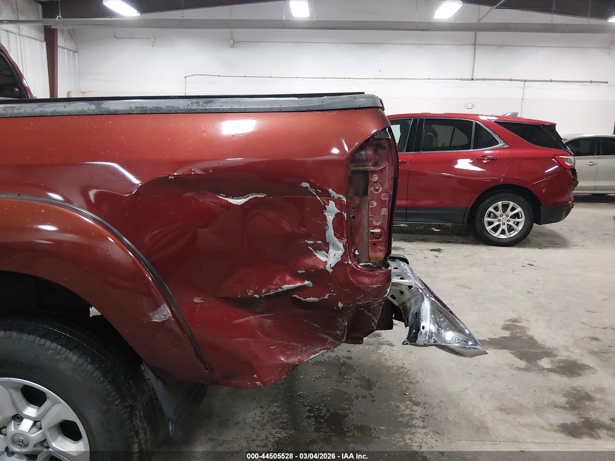 TOYOTA TUNDRA image 6