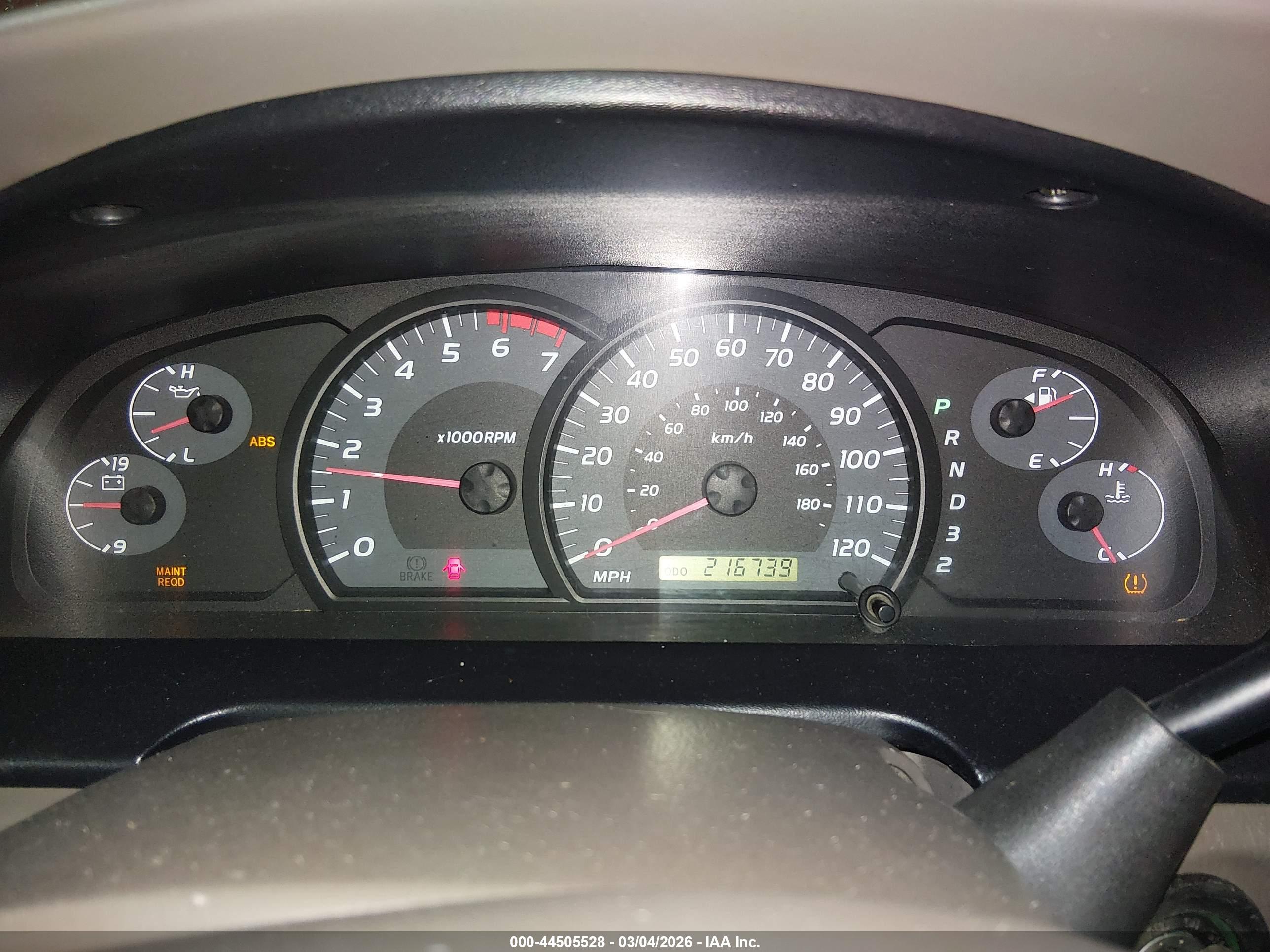 TOYOTA TUNDRA image 7