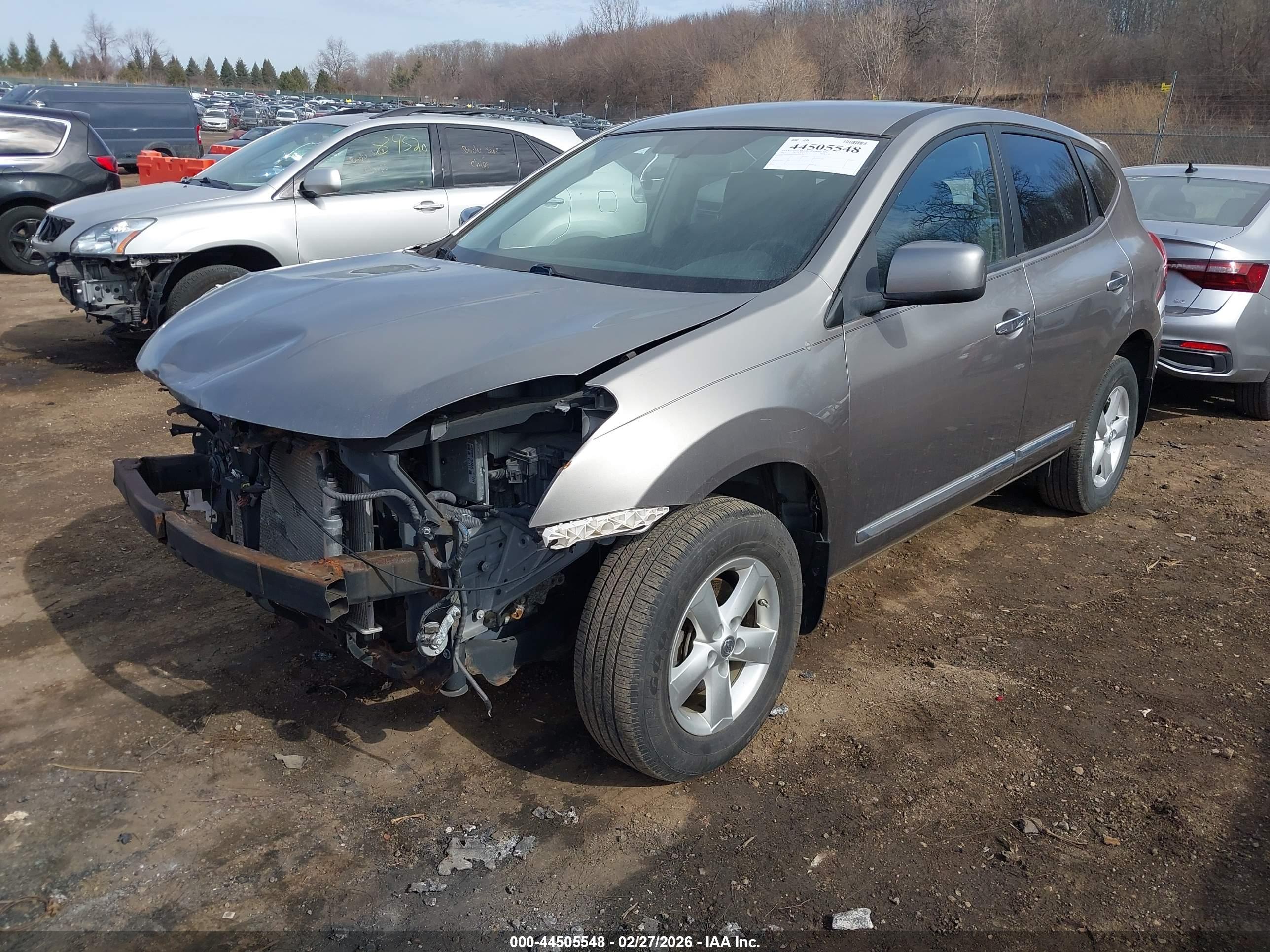 NISSAN ROGUE image 2