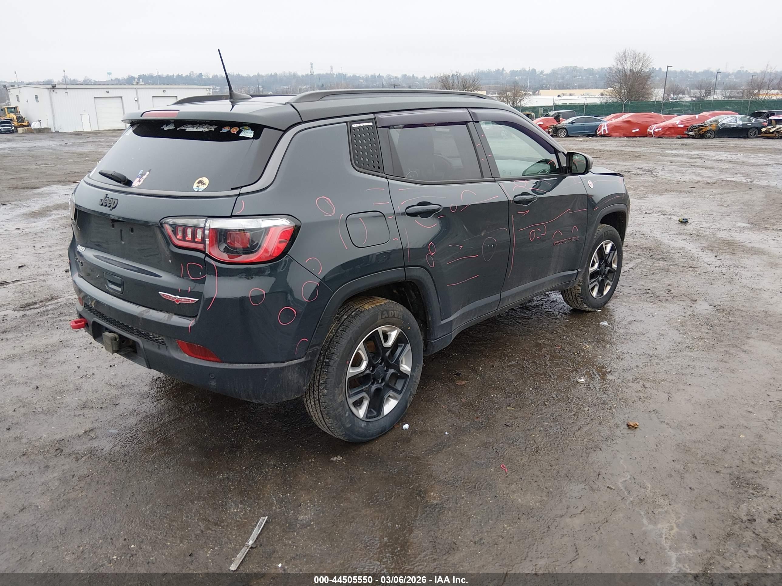 JEEP COMPASS image 4