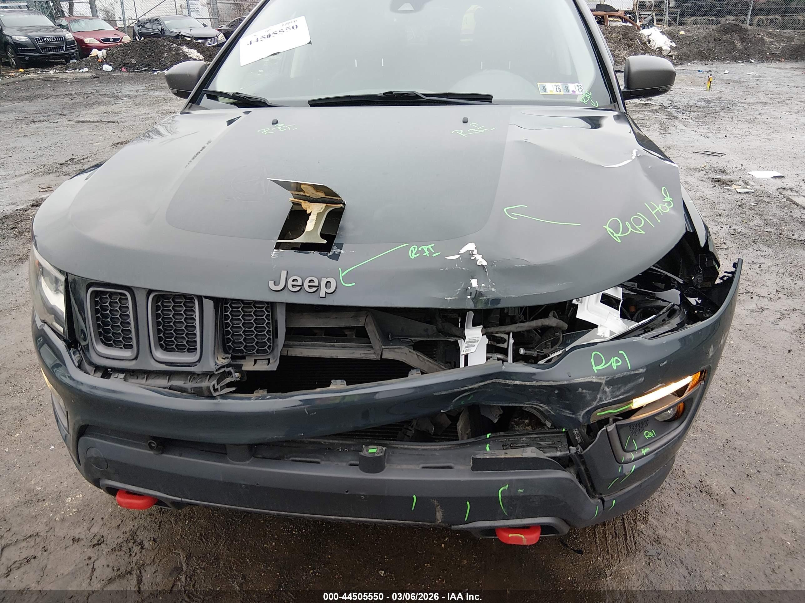 JEEP COMPASS image 6