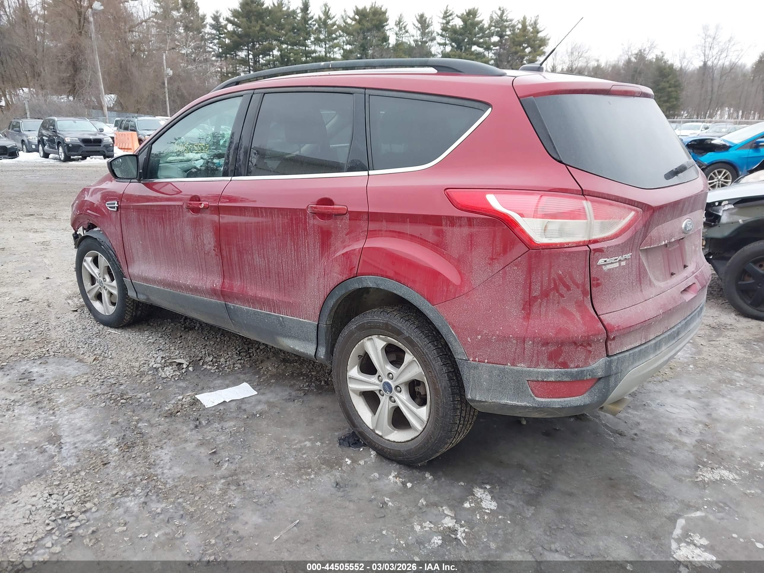 FORD ESCAPE image 3