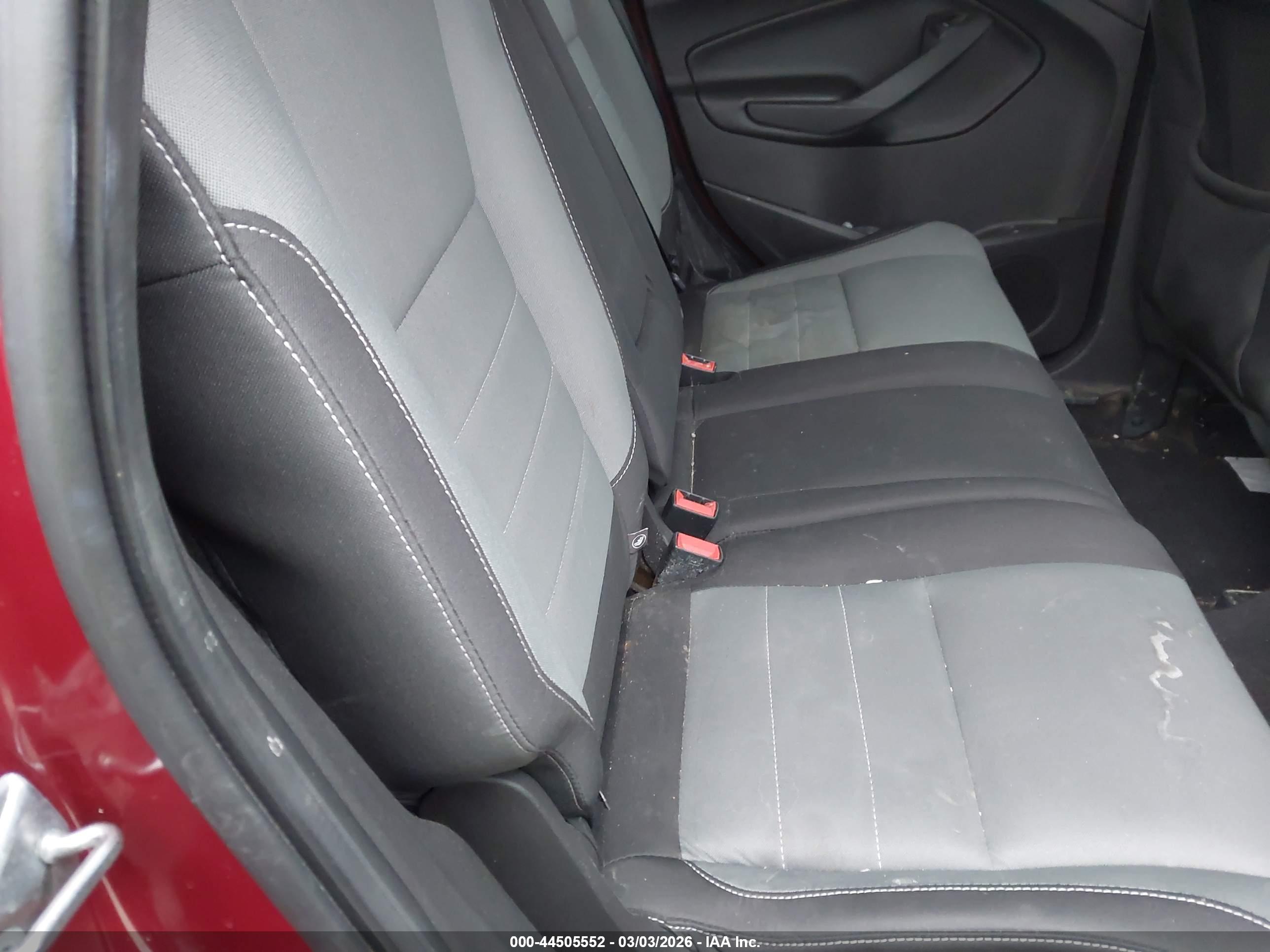FORD ESCAPE image 8