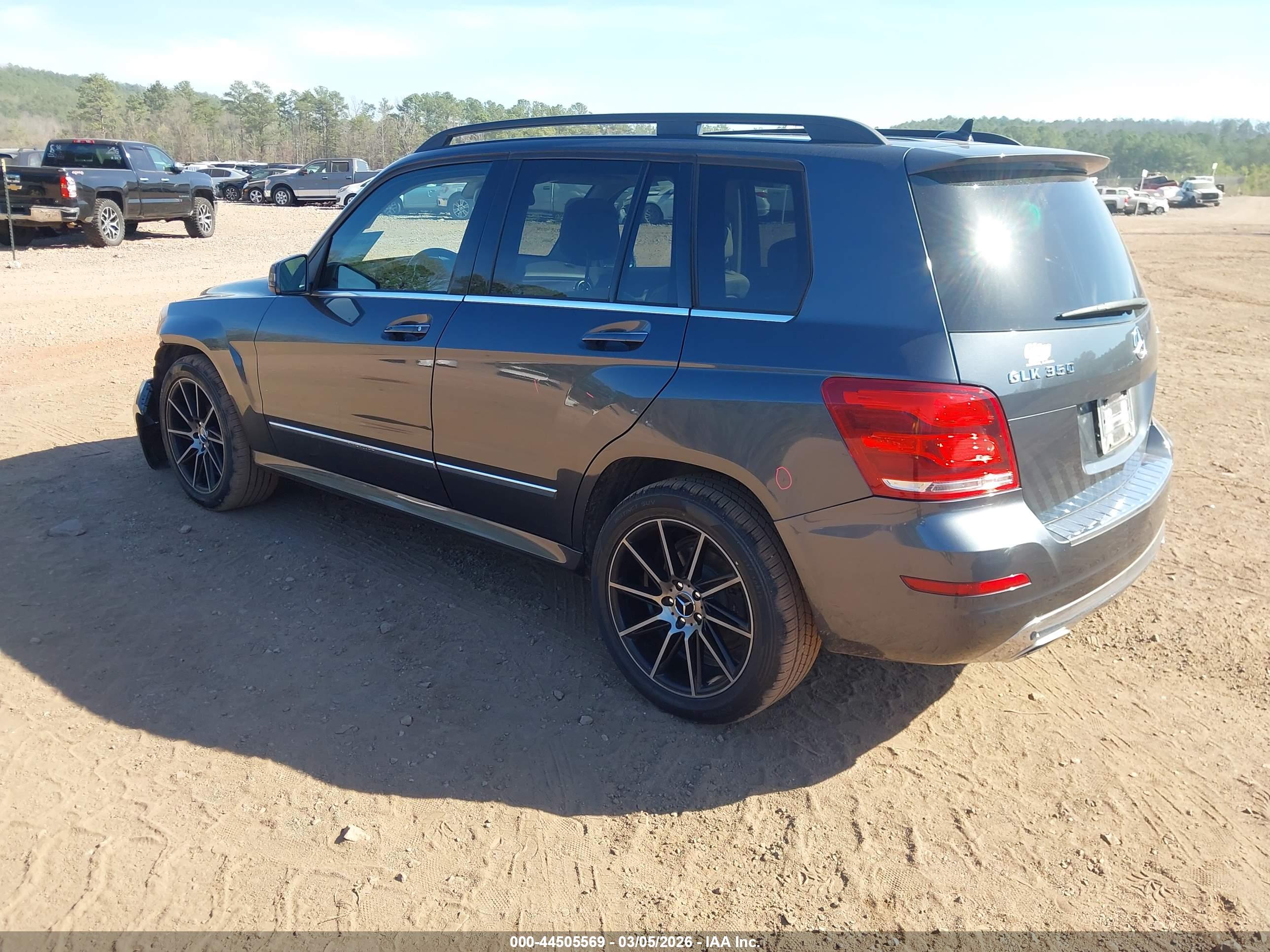 MERCEDES-BENZ GLK image 3