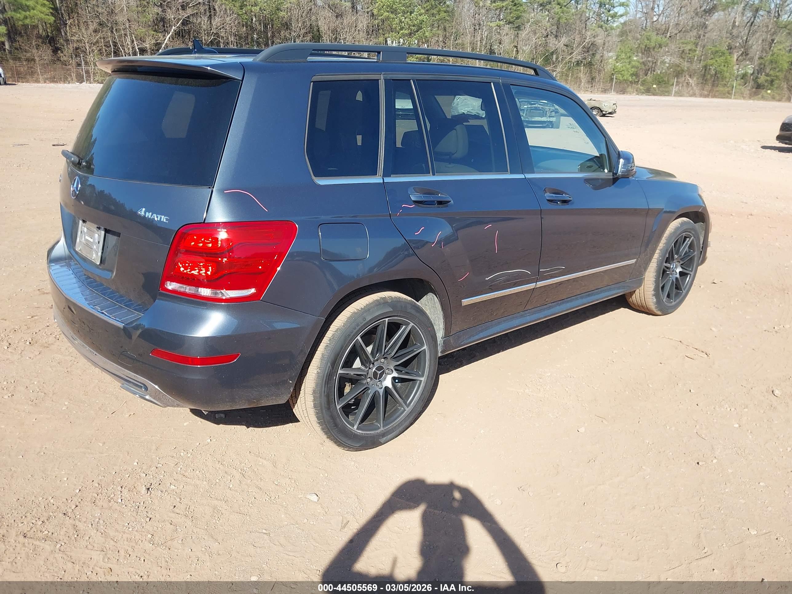 MERCEDES-BENZ GLK image 4