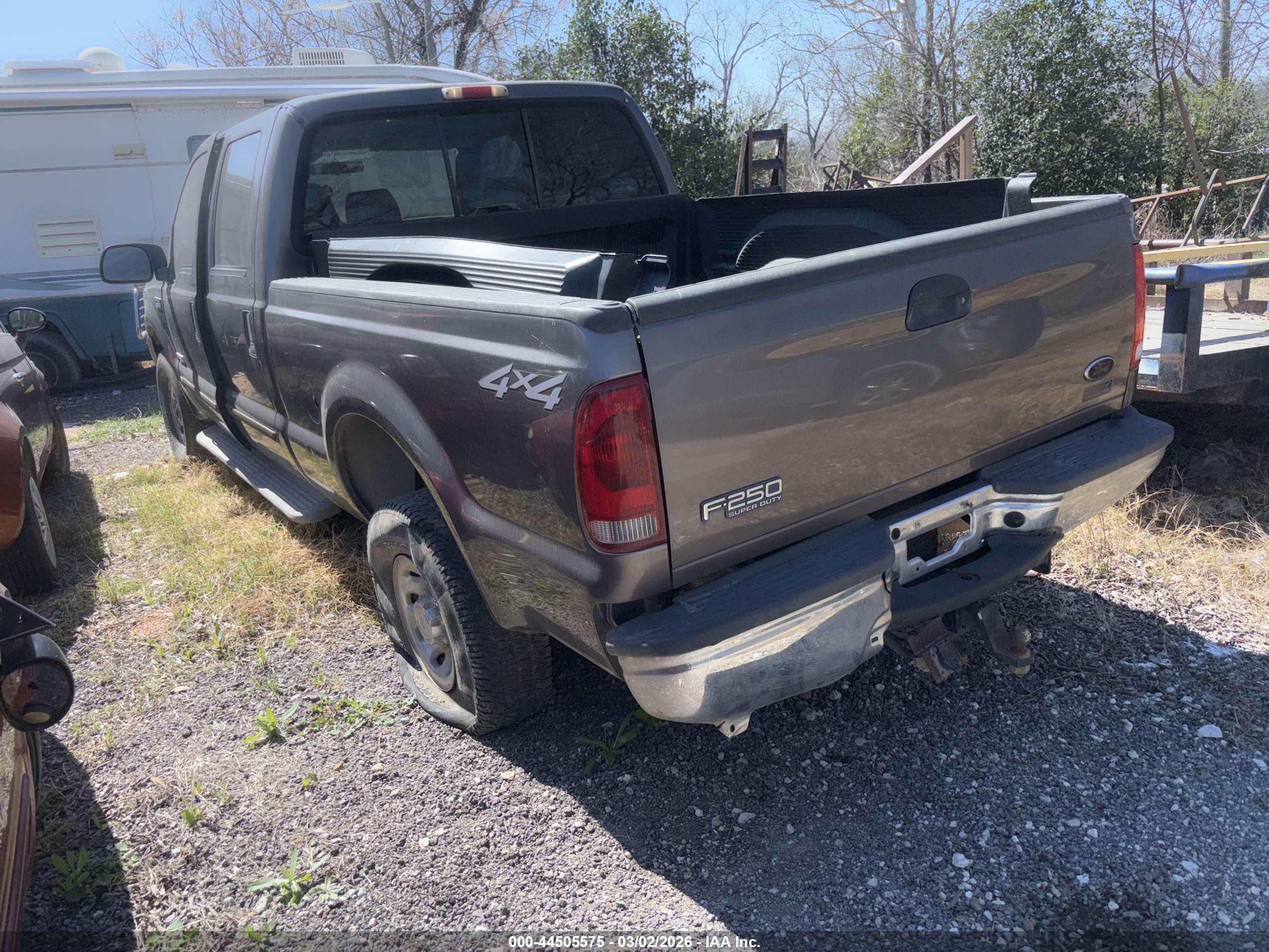 FORD F-250 image 3