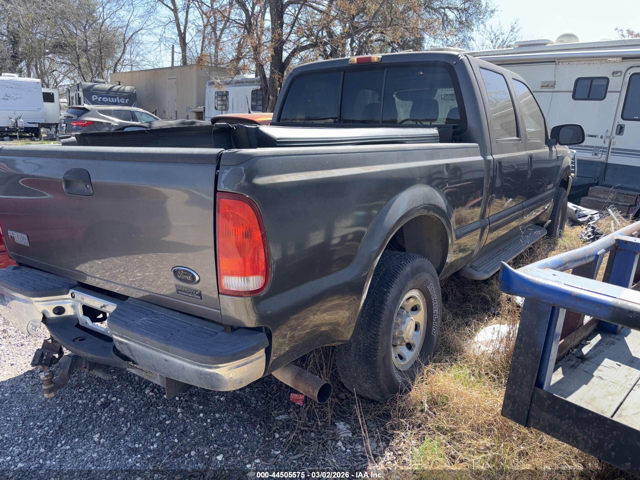 FORD F-250 image 4