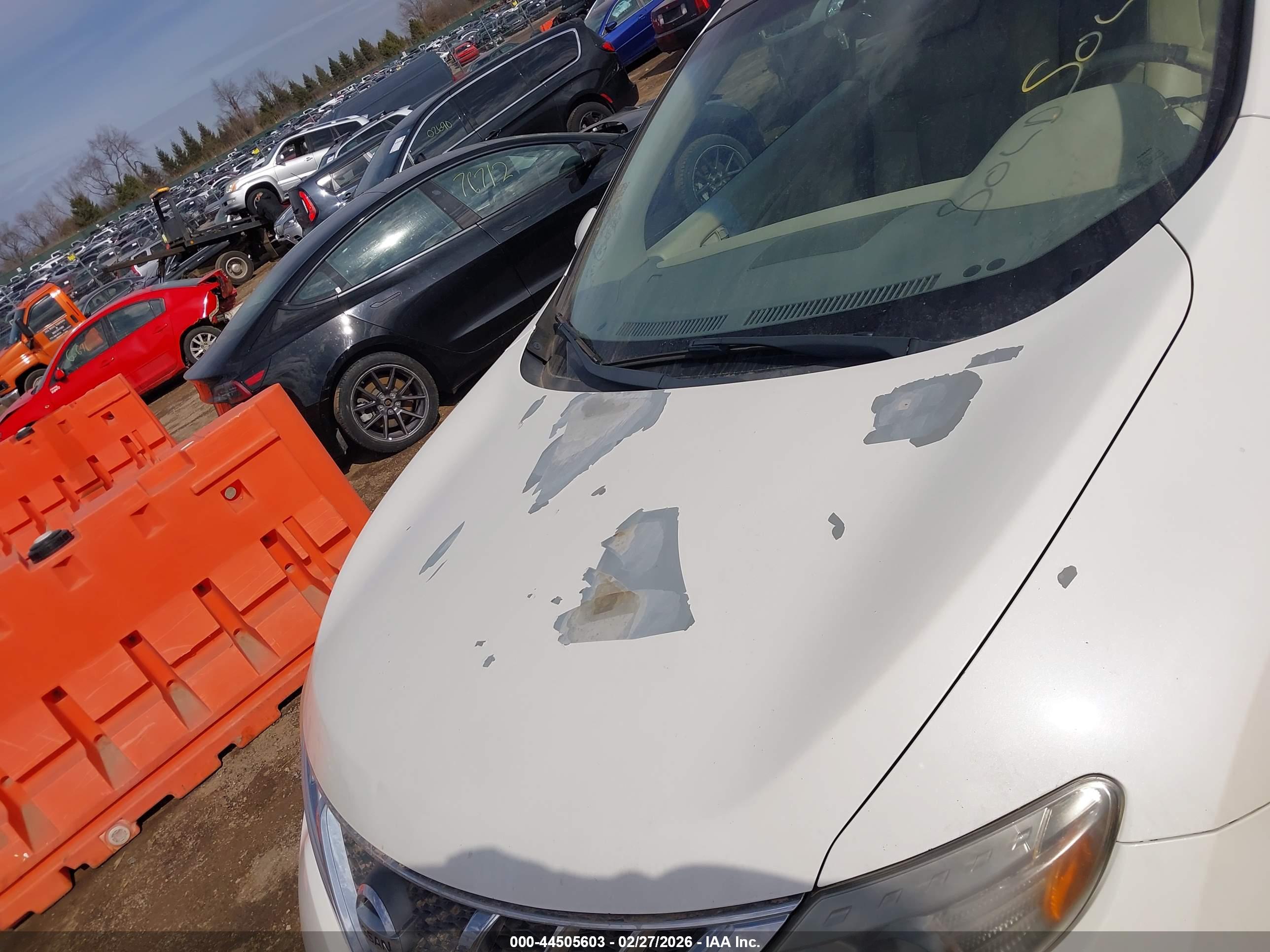 NISSAN MURANO image 6