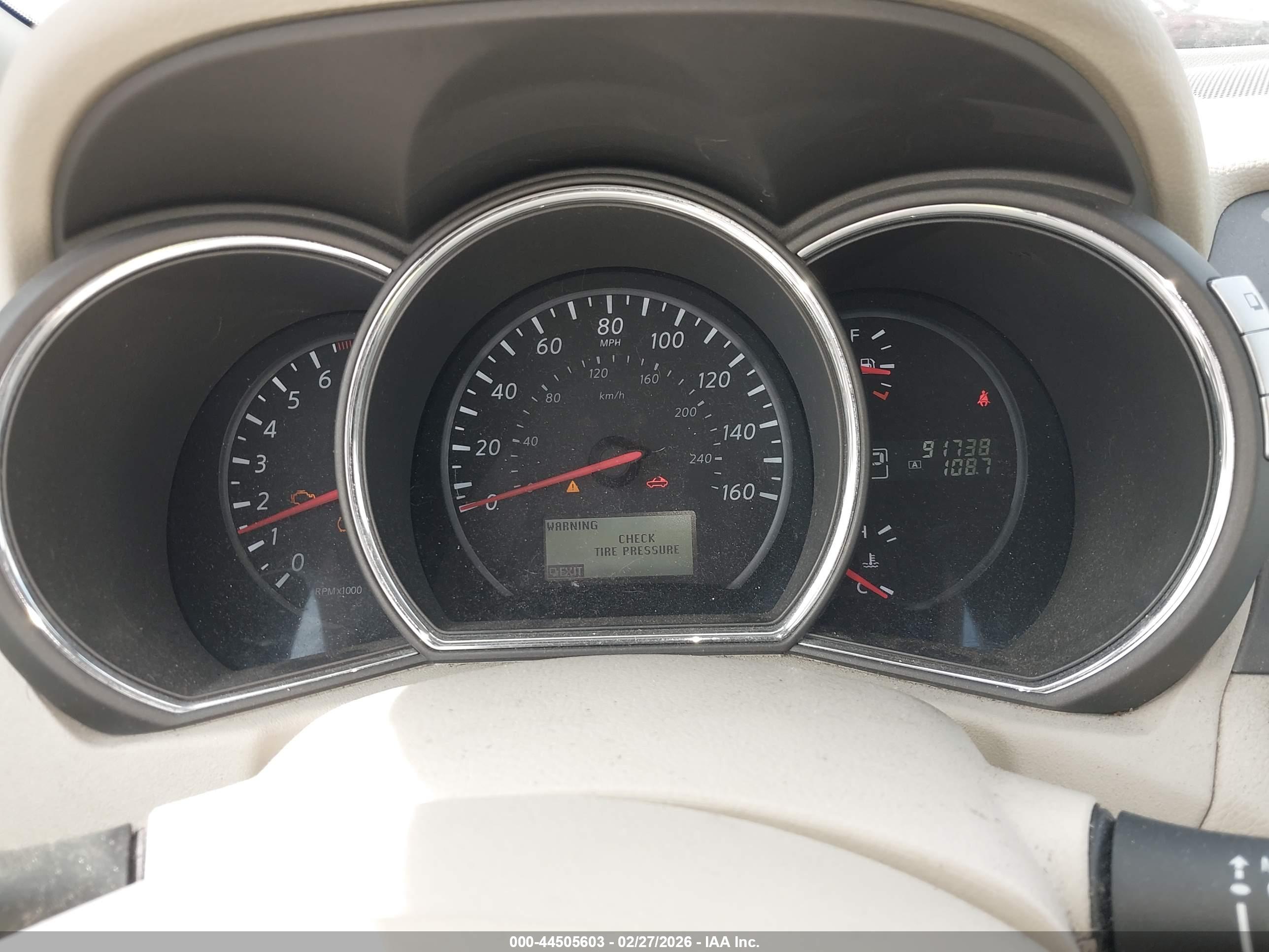 NISSAN MURANO image 7