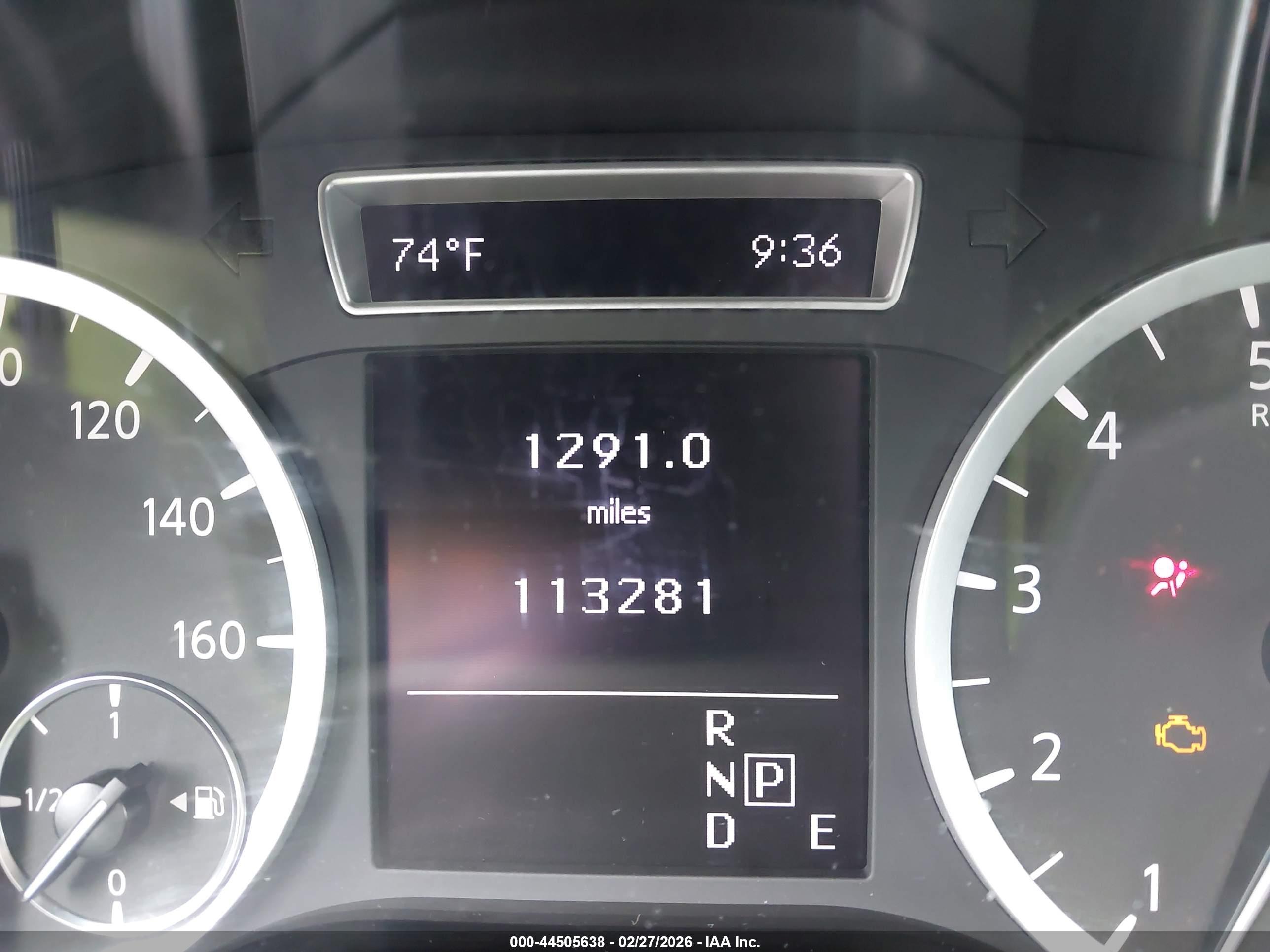 INFINITI QX30 image 7