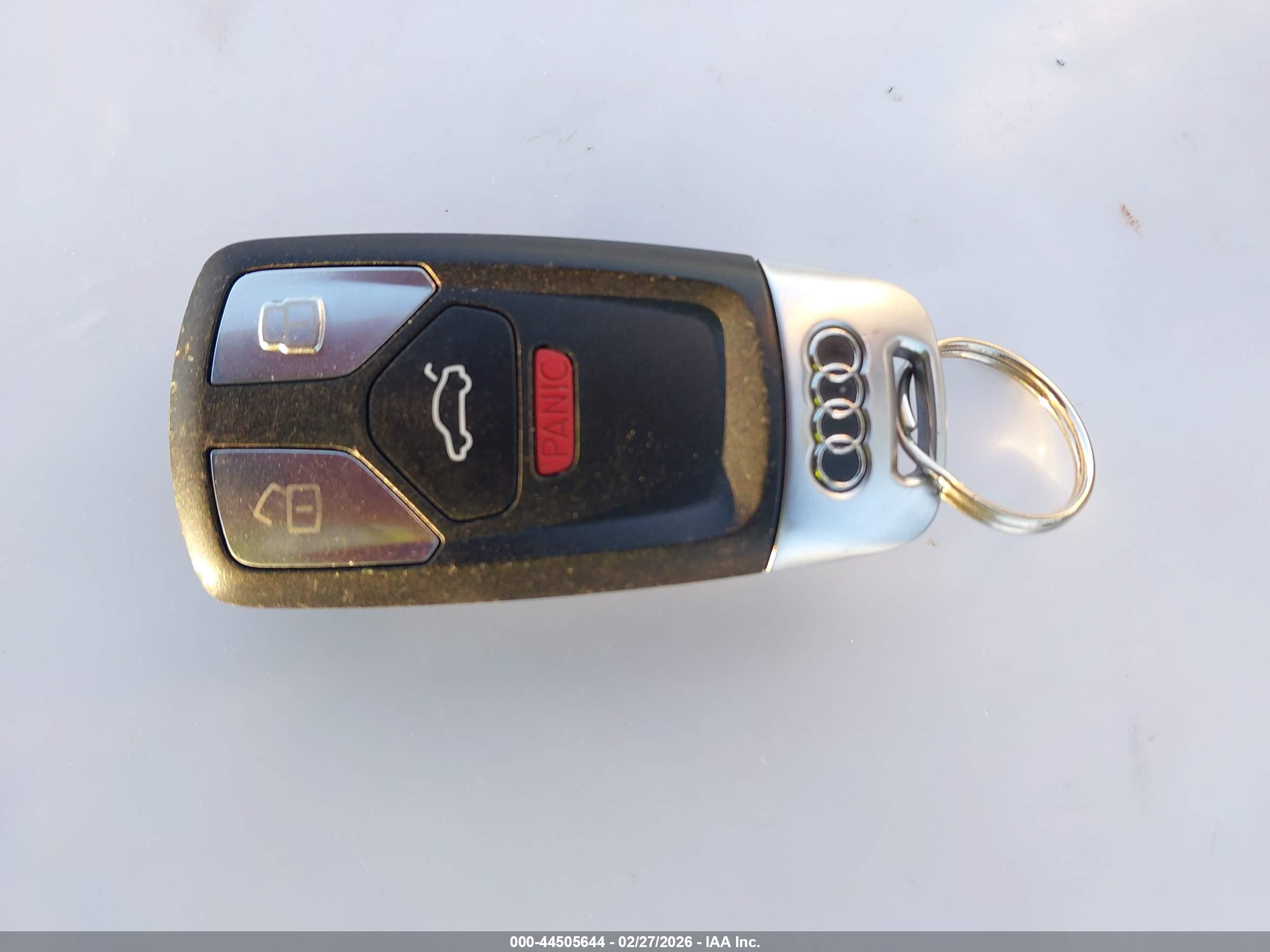 AUDI Q7 image 11