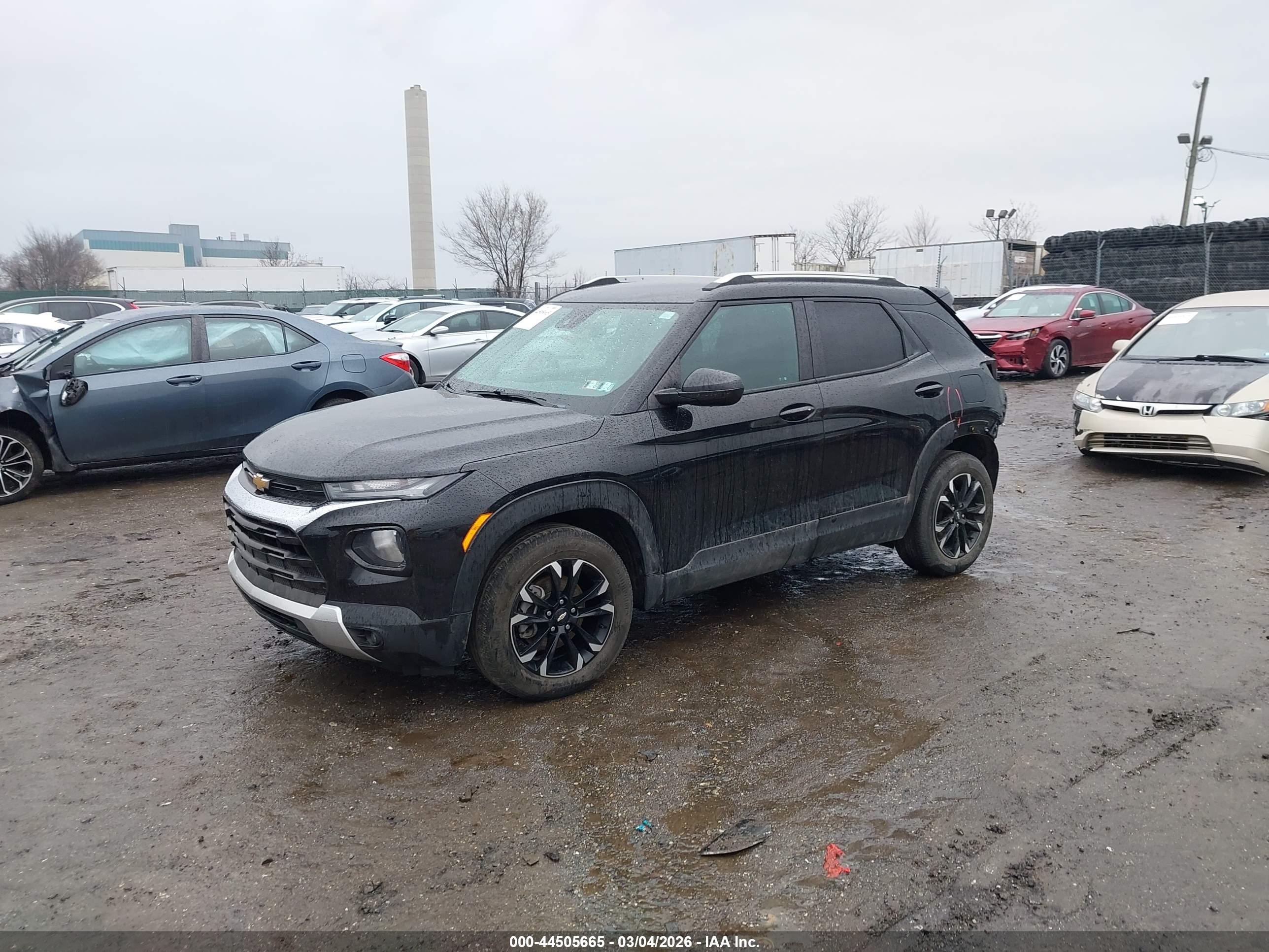 CHEVROLET TRAILBLAZER image 2