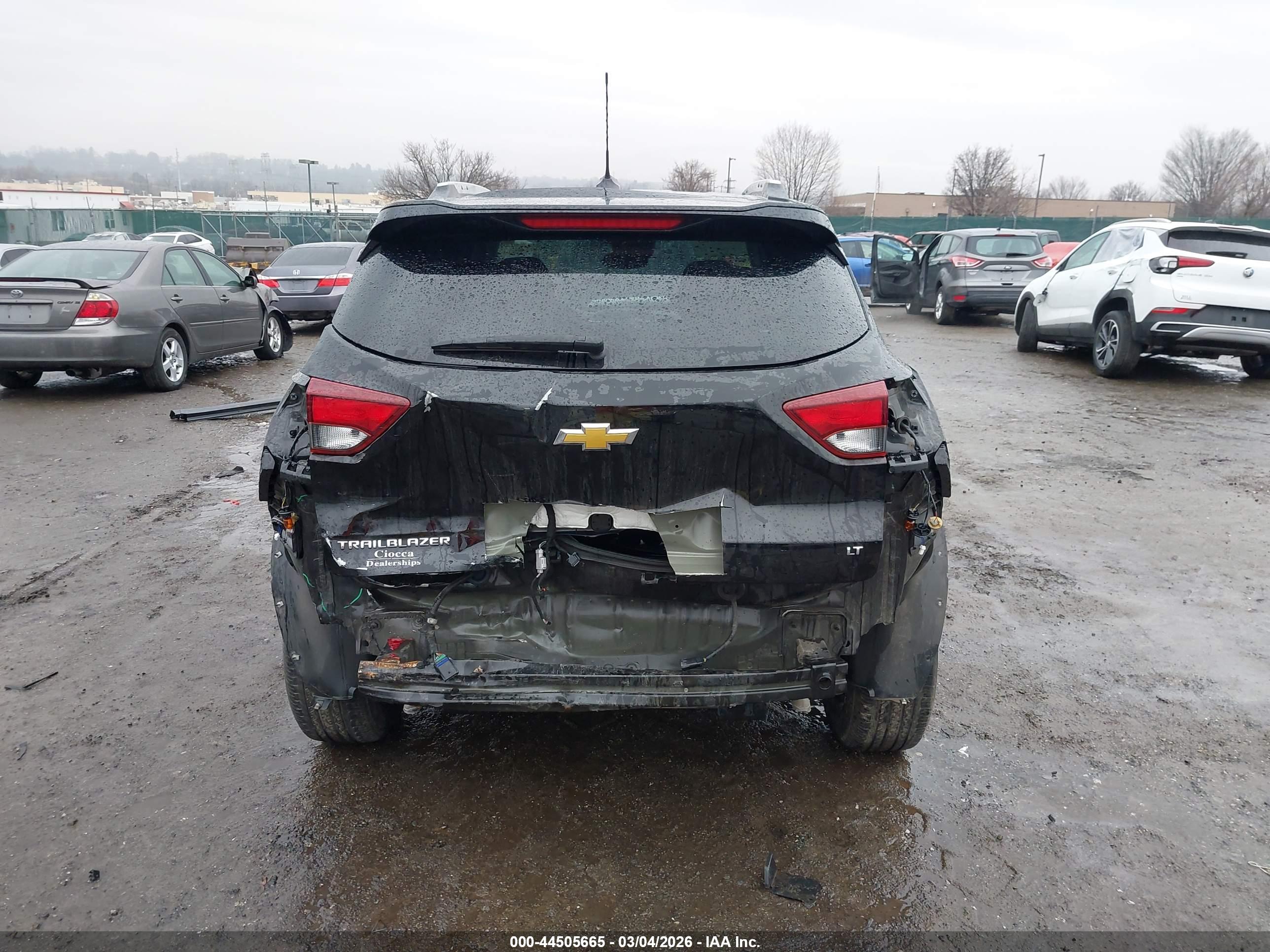 CHEVROLET TRAILBLAZER image 6
