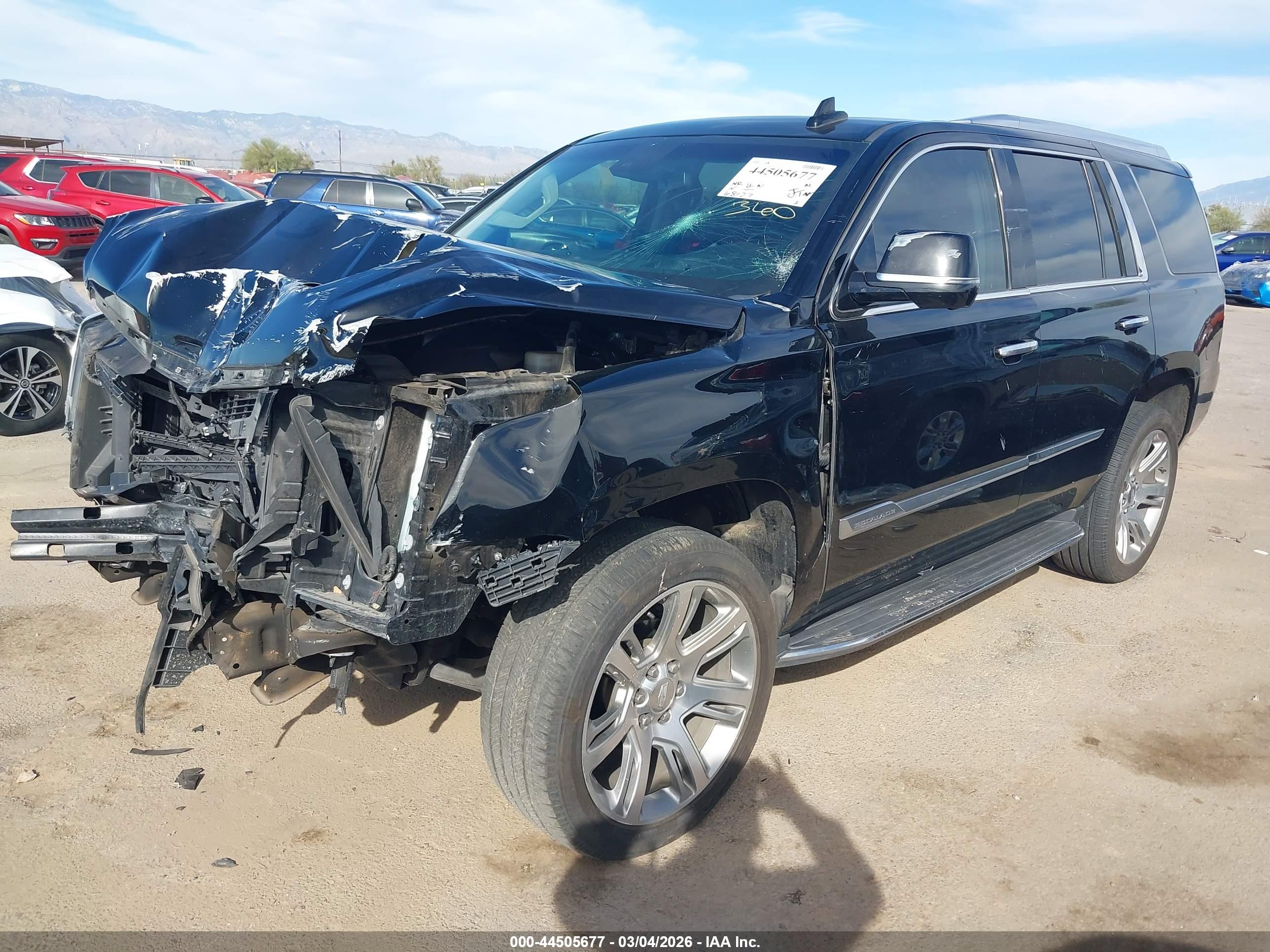 CADILLAC ESCALADE image 2