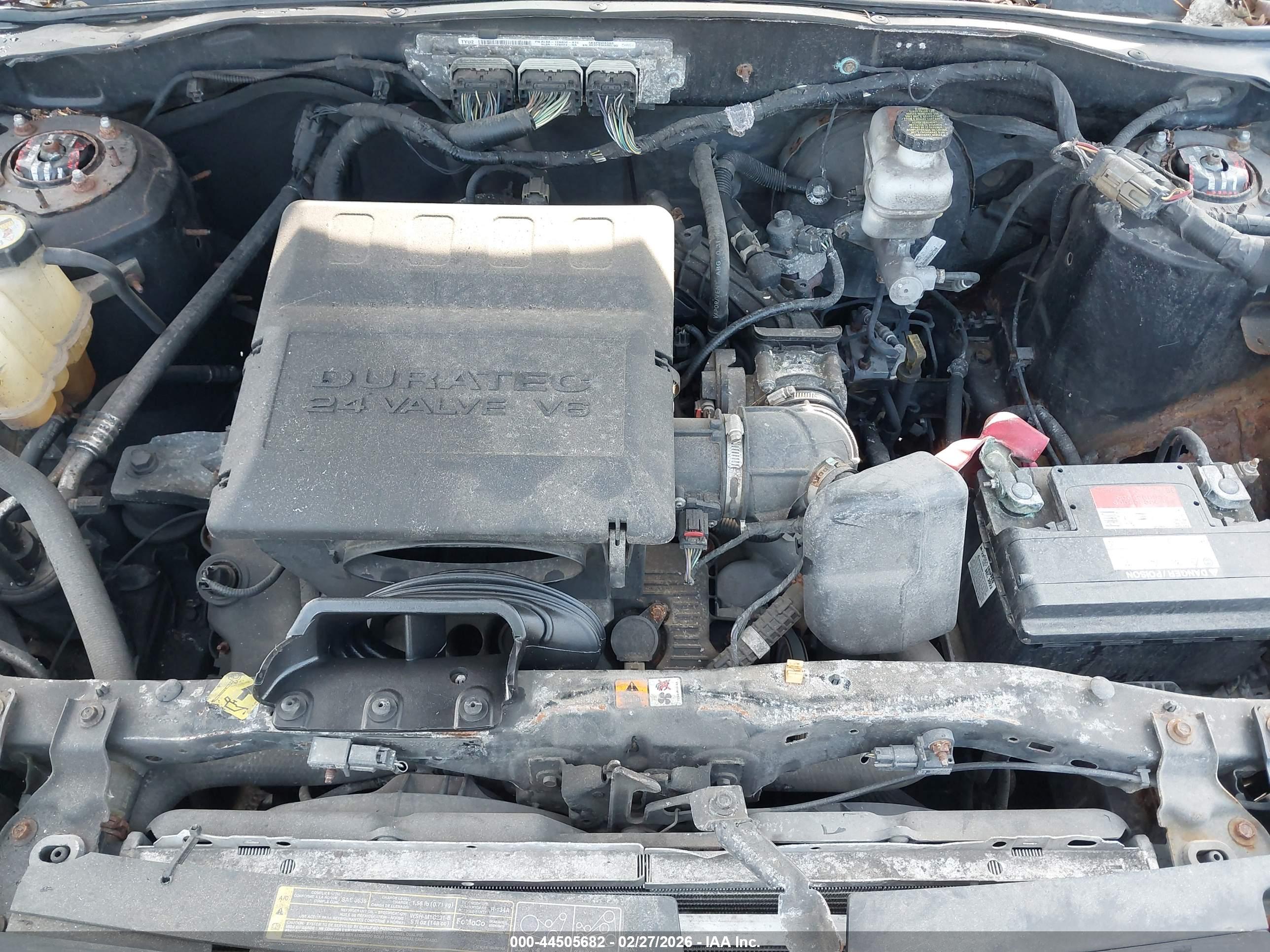 FORD ESCAPE image 10