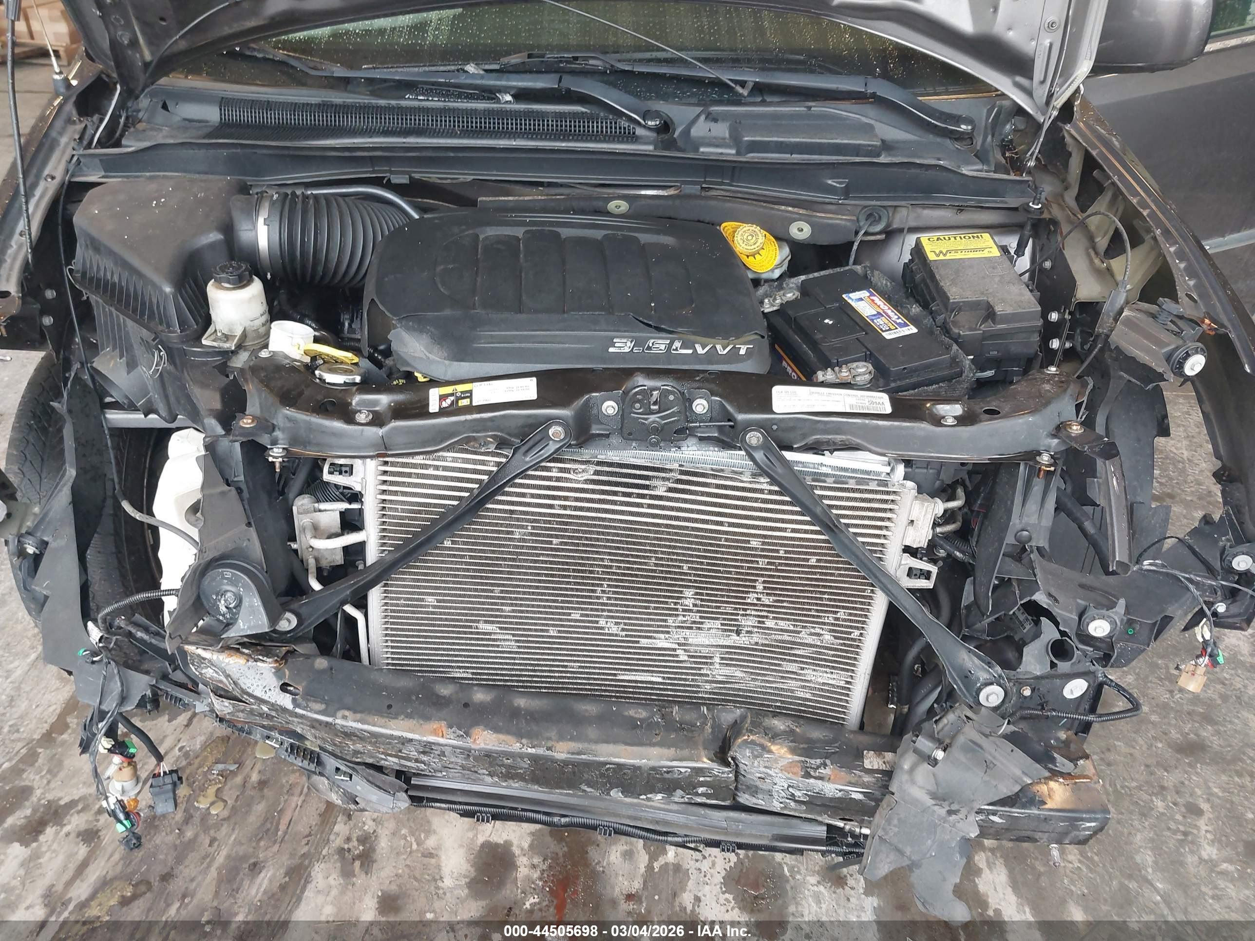 CHRYSLER TOWN image 10