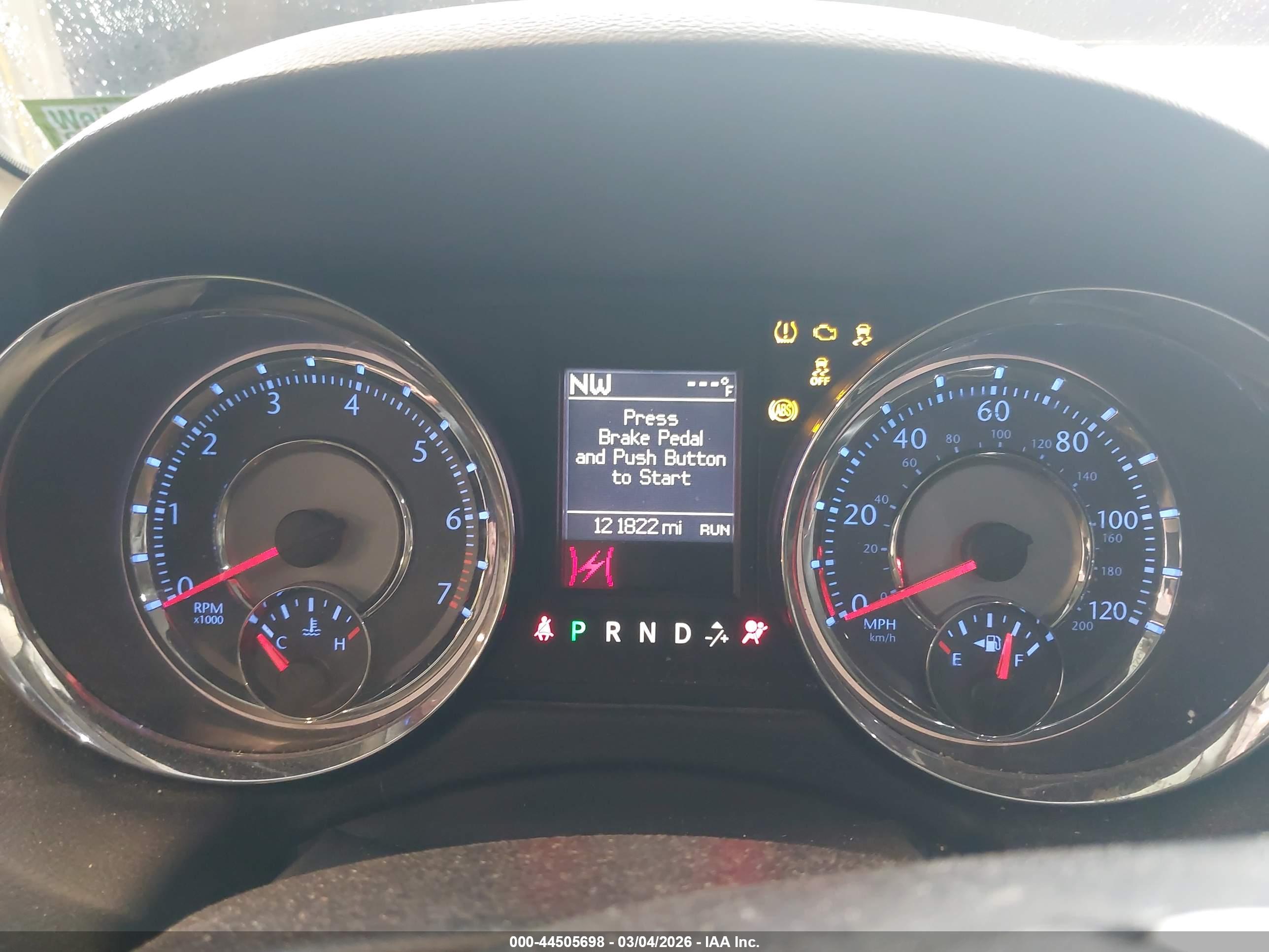 CHRYSLER TOWN image 7