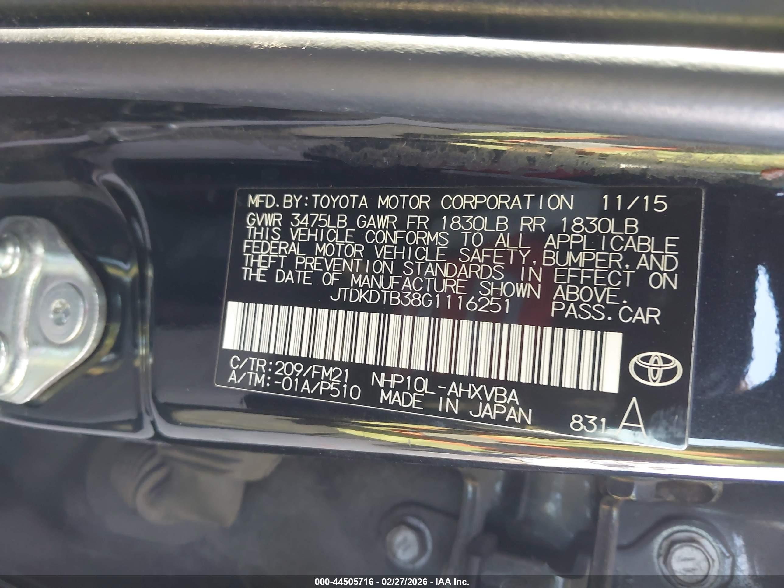 TOYOTA PRIUS image 9