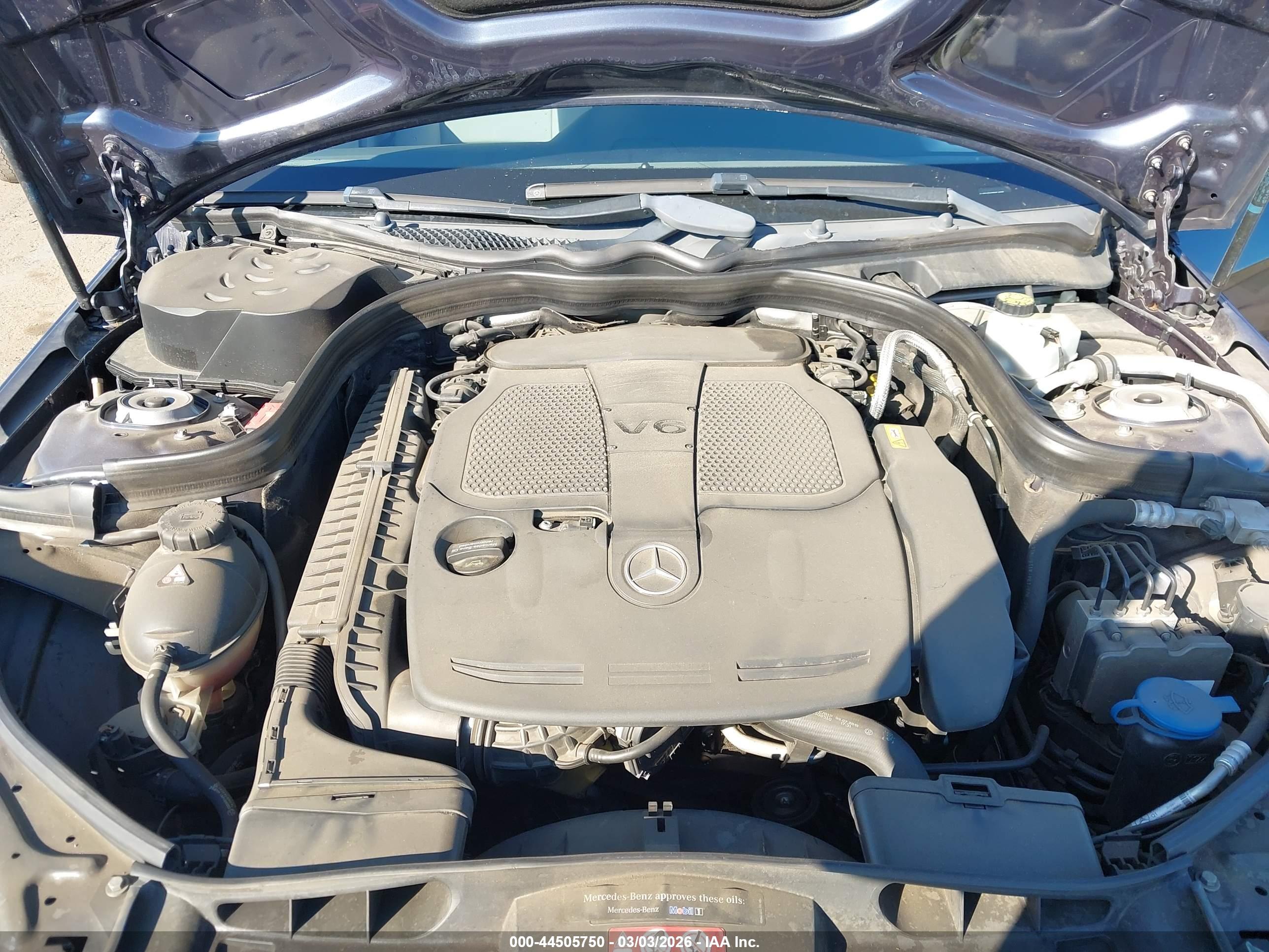 MERCEDES-BENZ E image 10