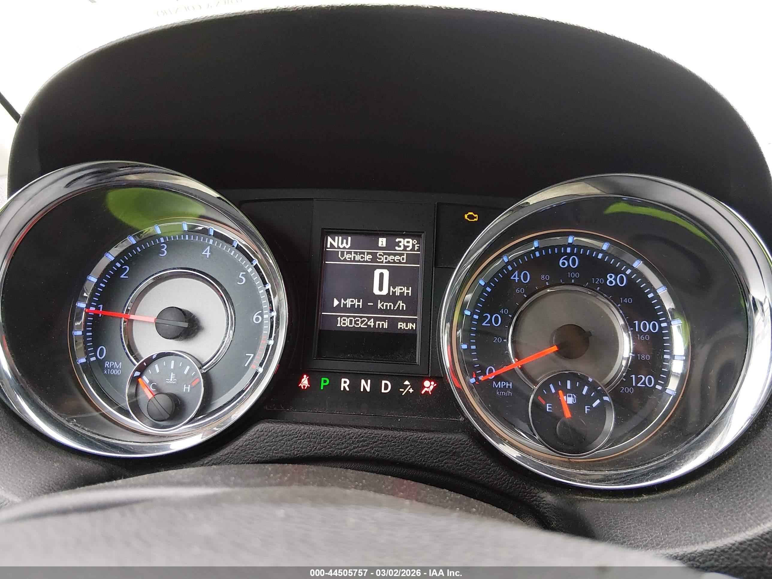 CHRYSLER TOWN image 7