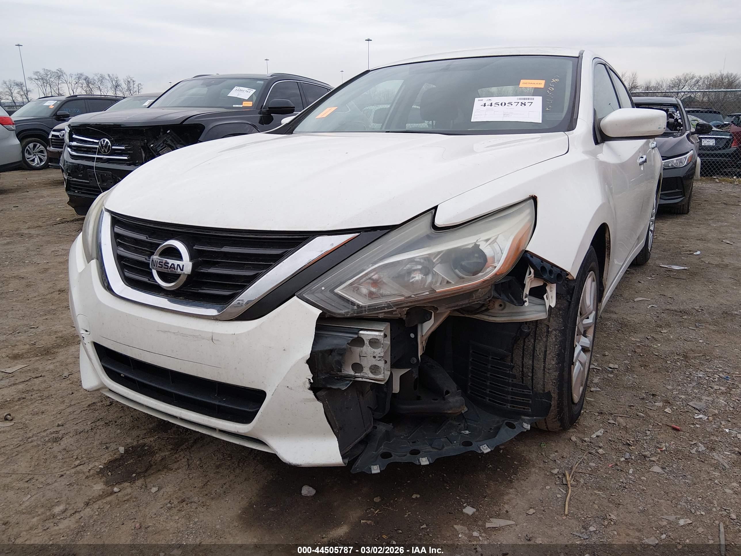 NISSAN ALTIMA image 6