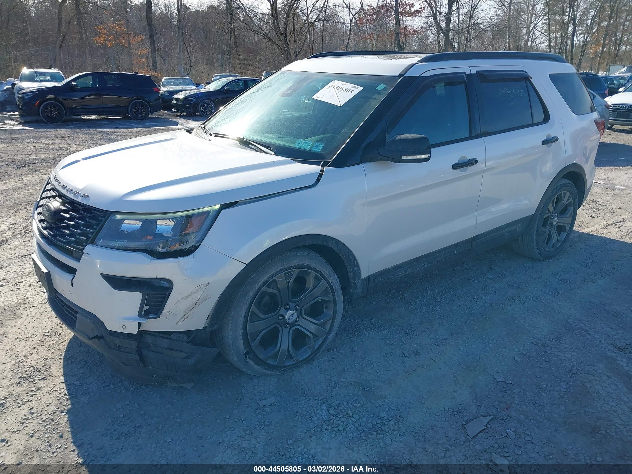 FORD EXPLORER image 2