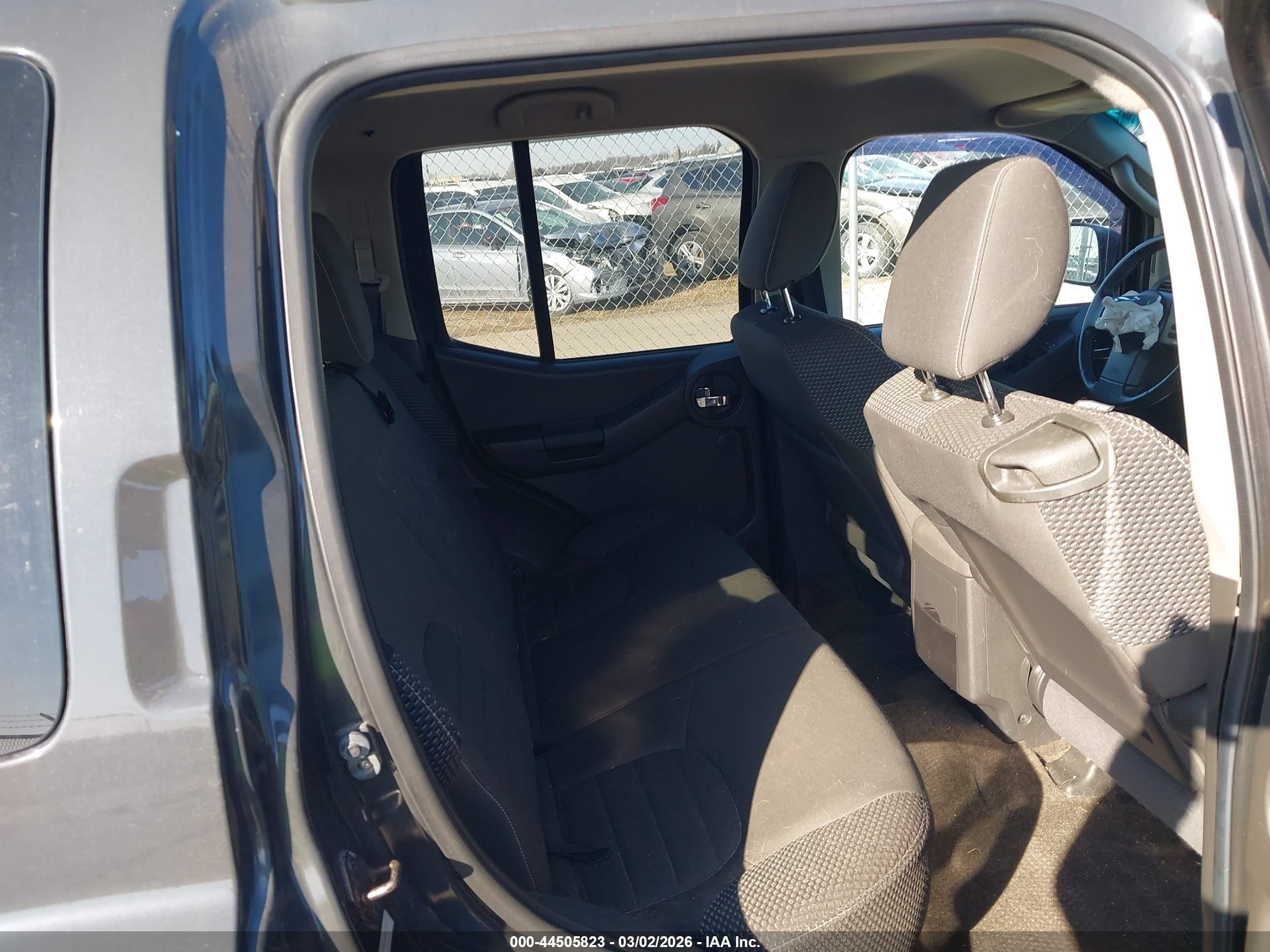 NISSAN XTERRA image 8