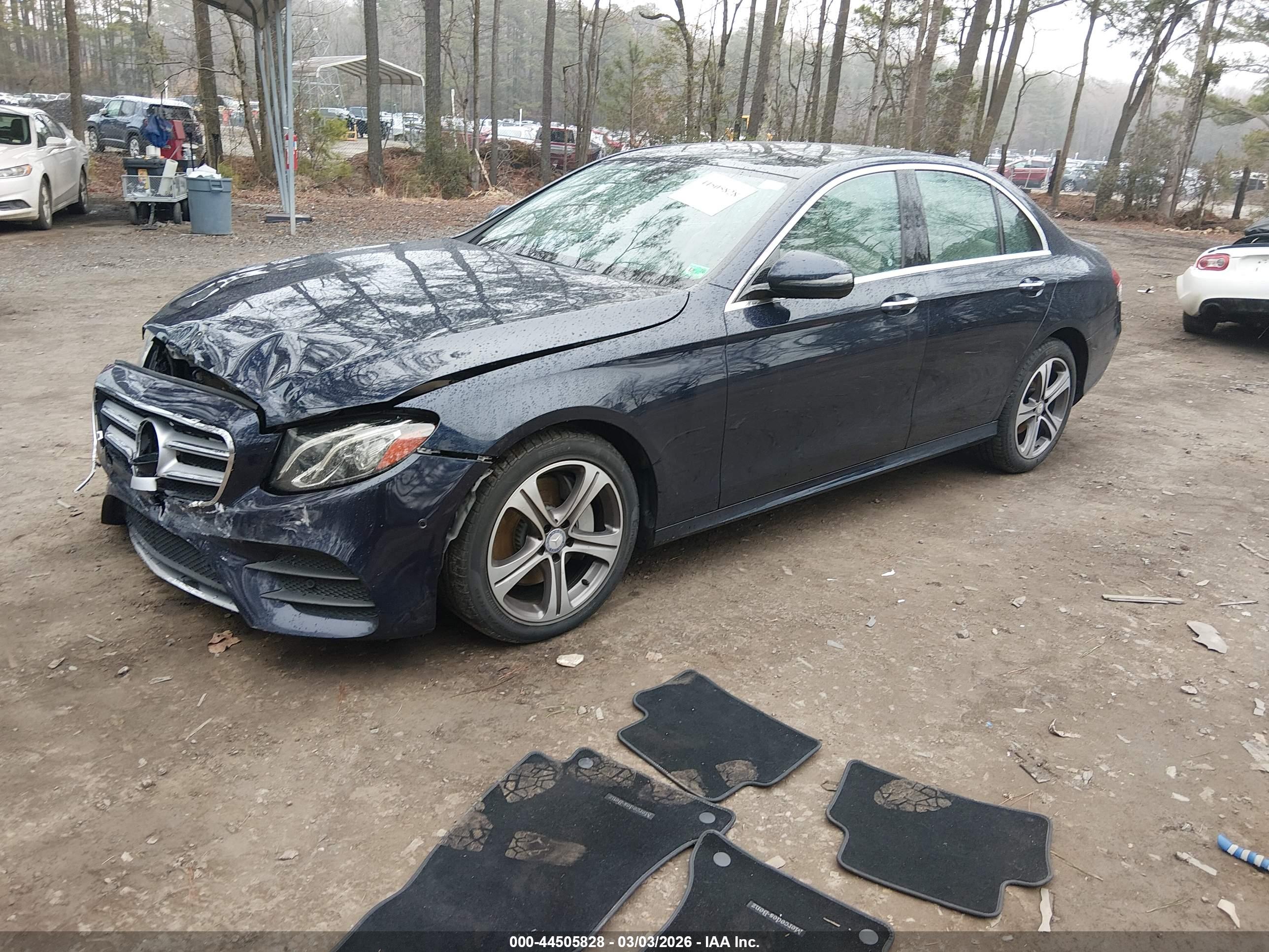 MERCEDES-BENZ E image 2