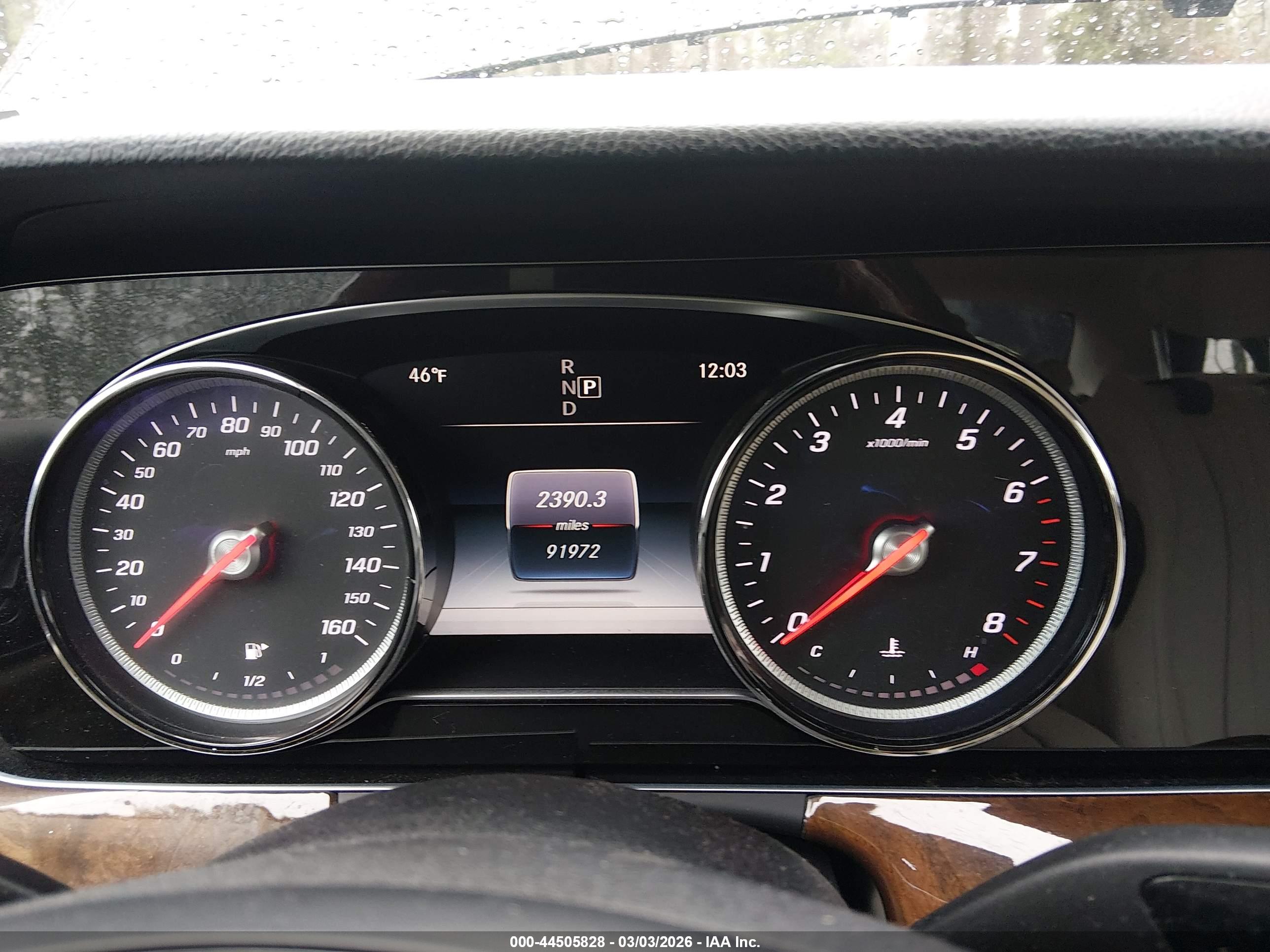 MERCEDES-BENZ E image 7