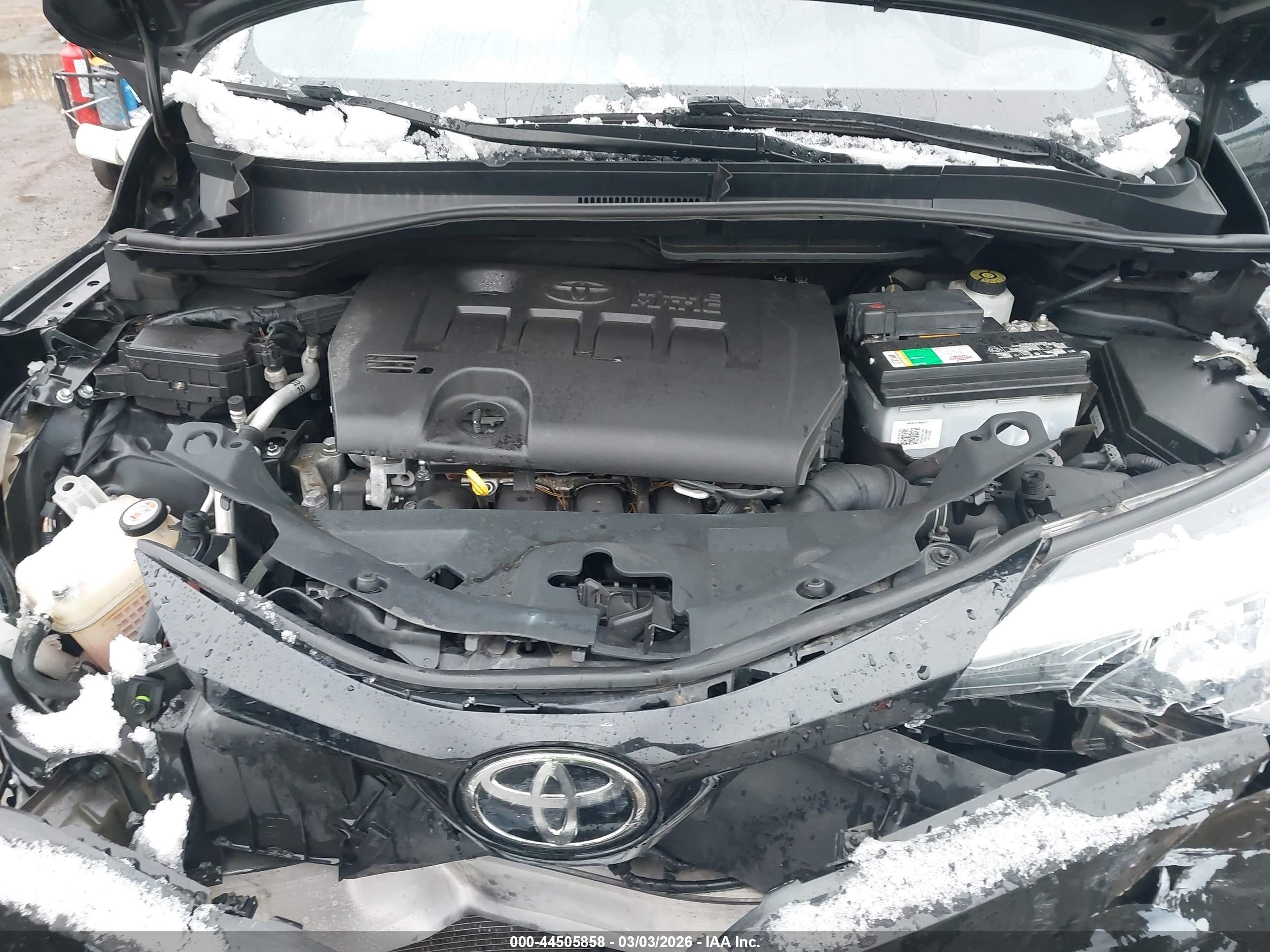 TOYOTA C-HR image 10