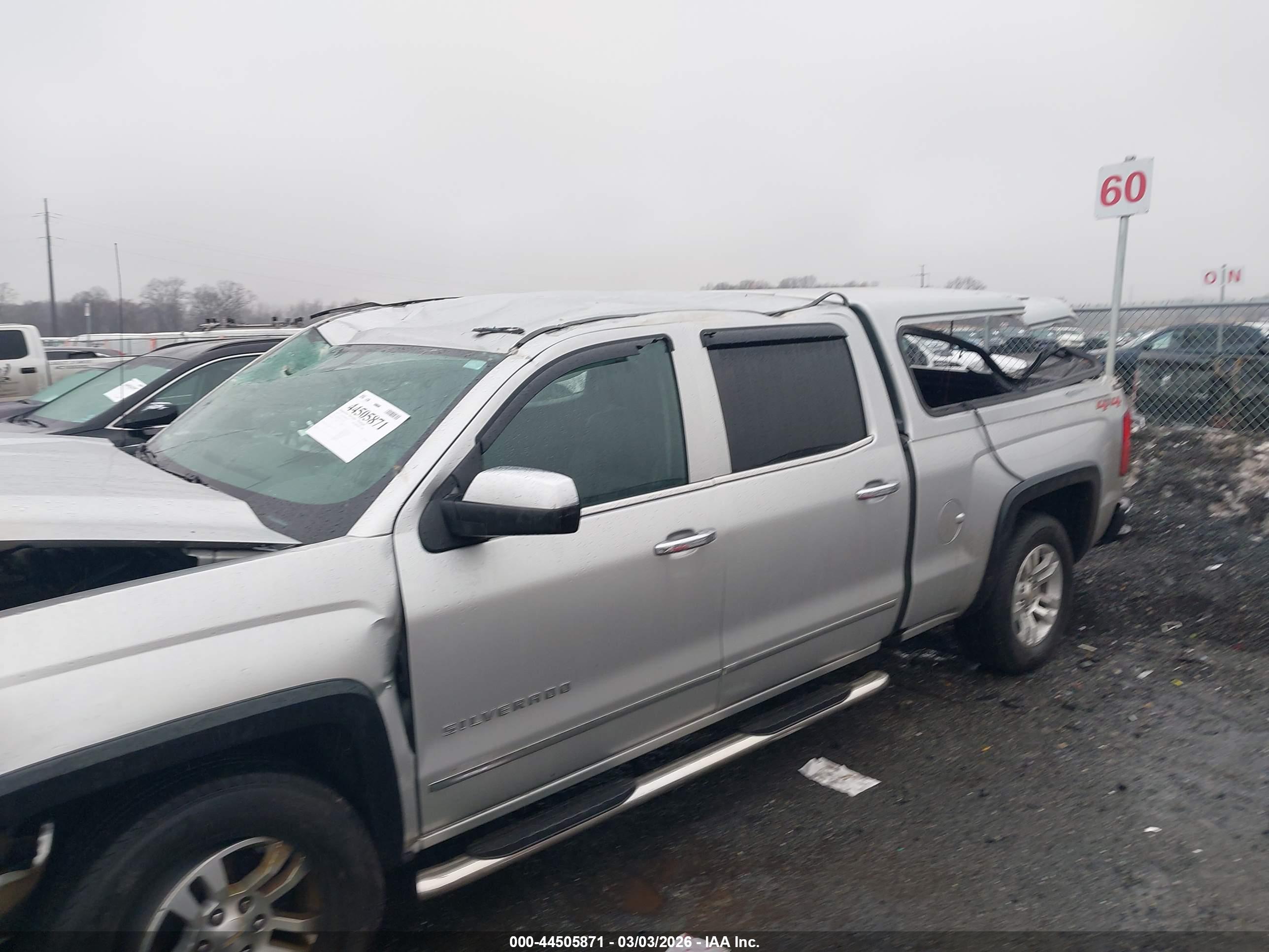 CHEVROLET SILVERADO image 6
