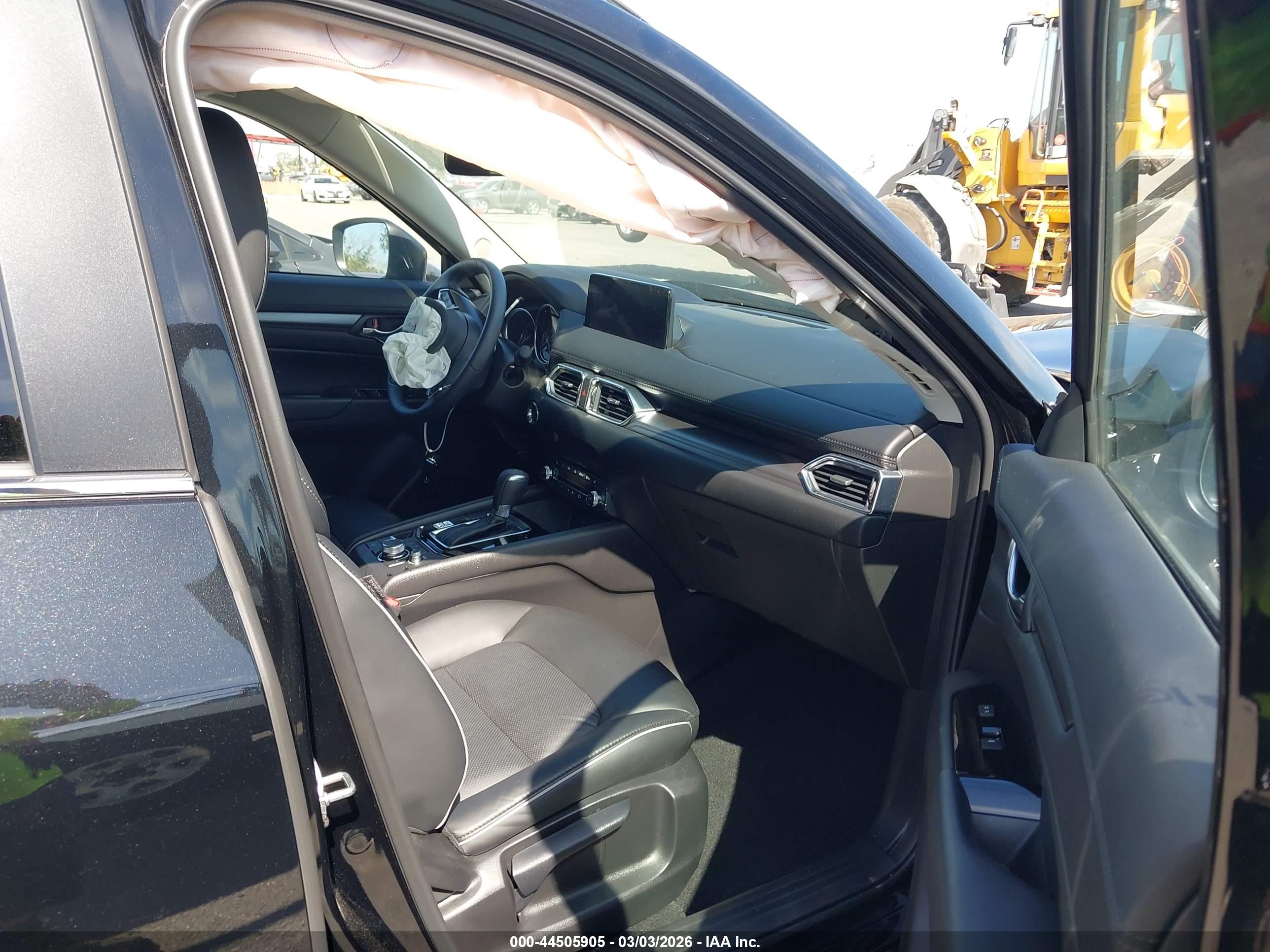 MAZDA CX-5 image 5