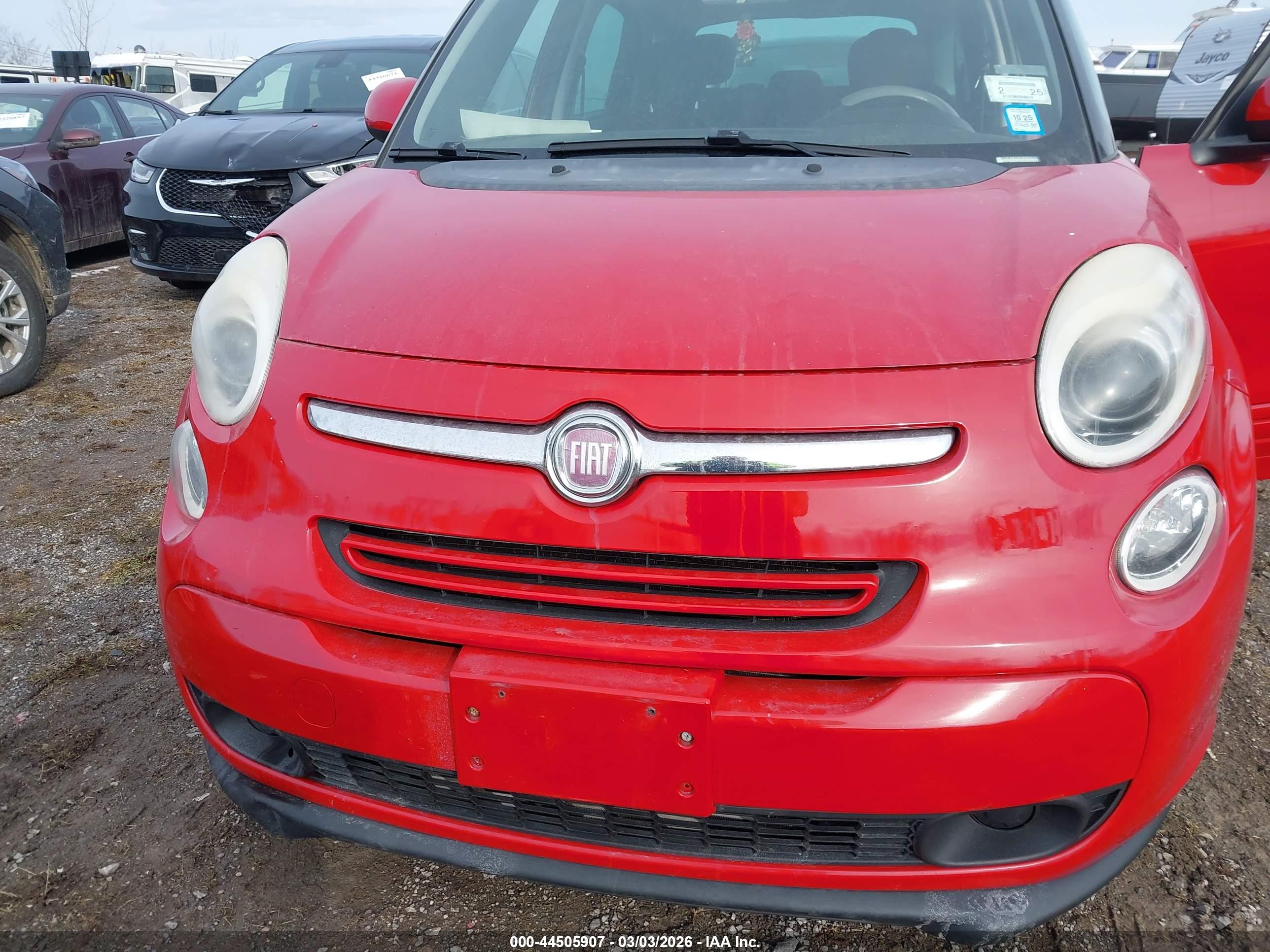 FIAT 500L image 6