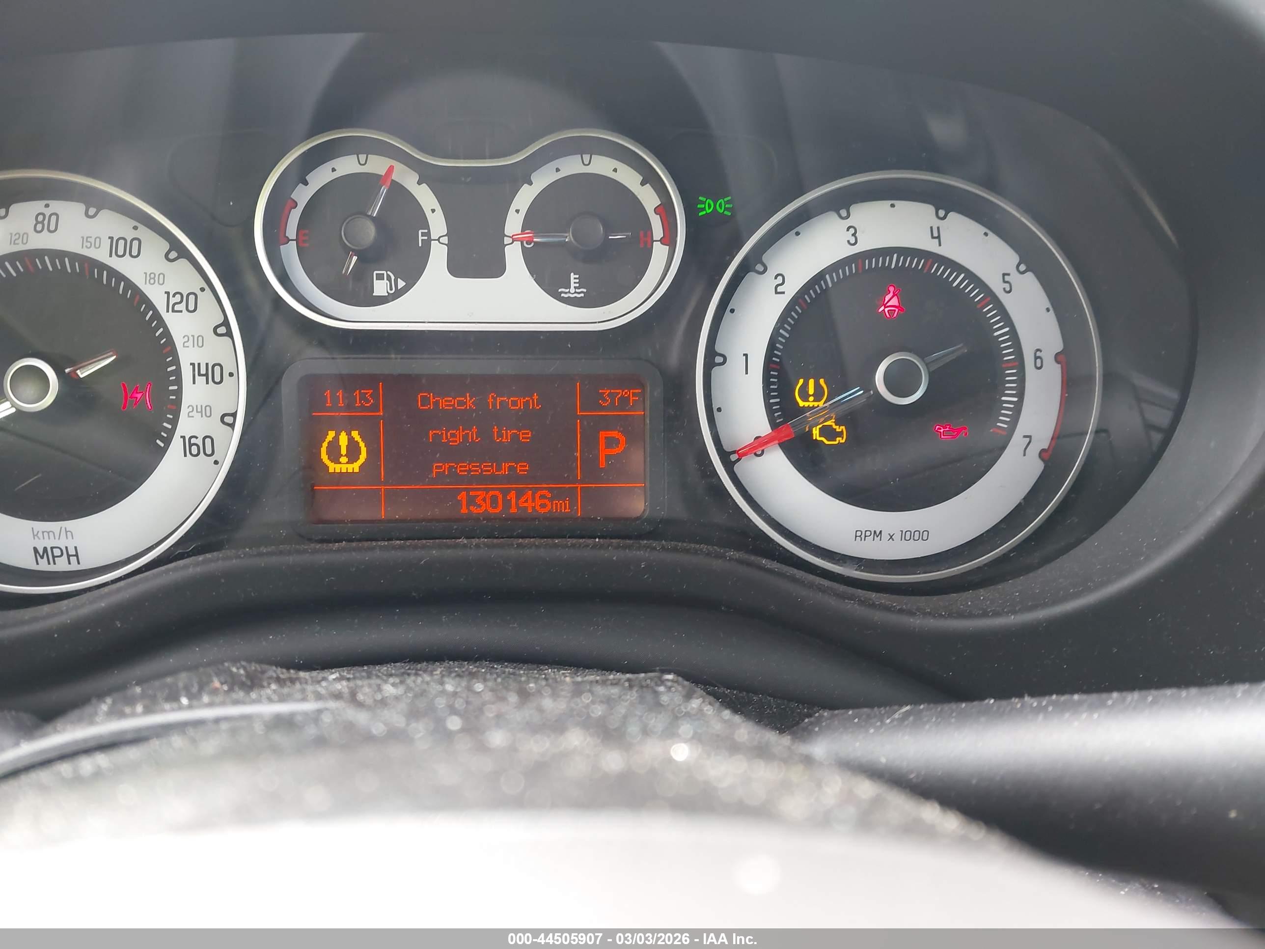 FIAT 500L image 7