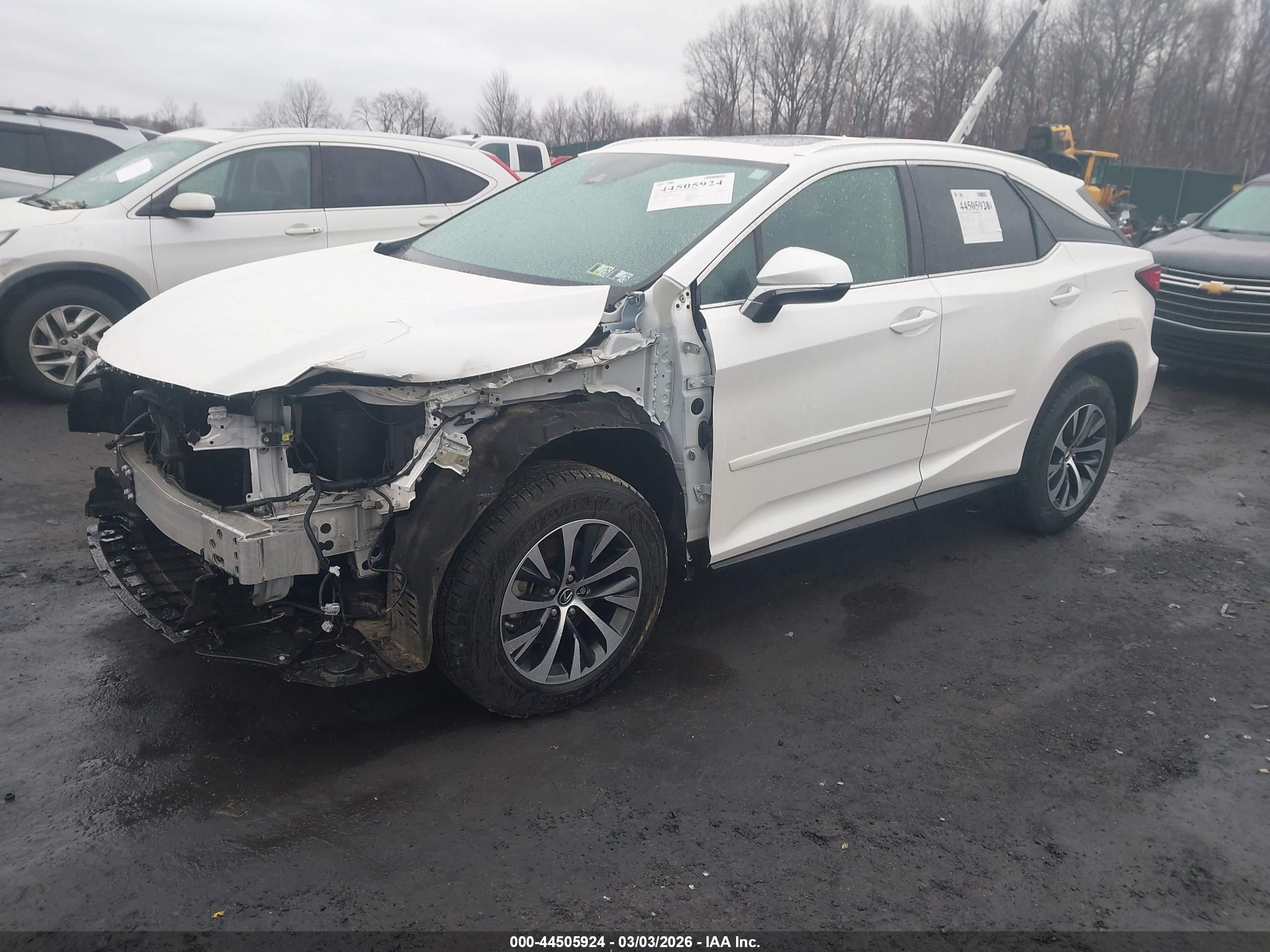 LEXUS RX image 2