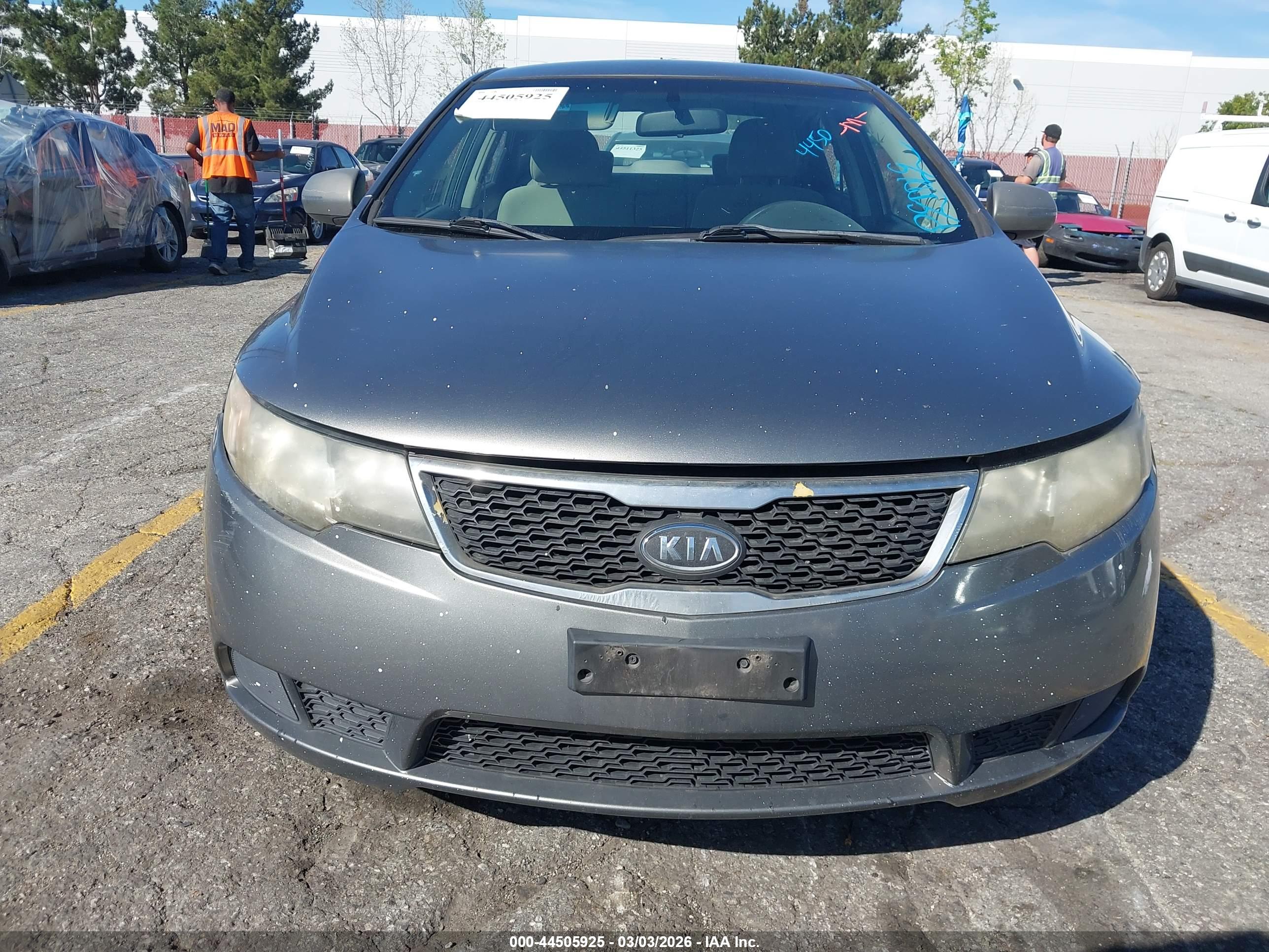 KIA FORTE image 6