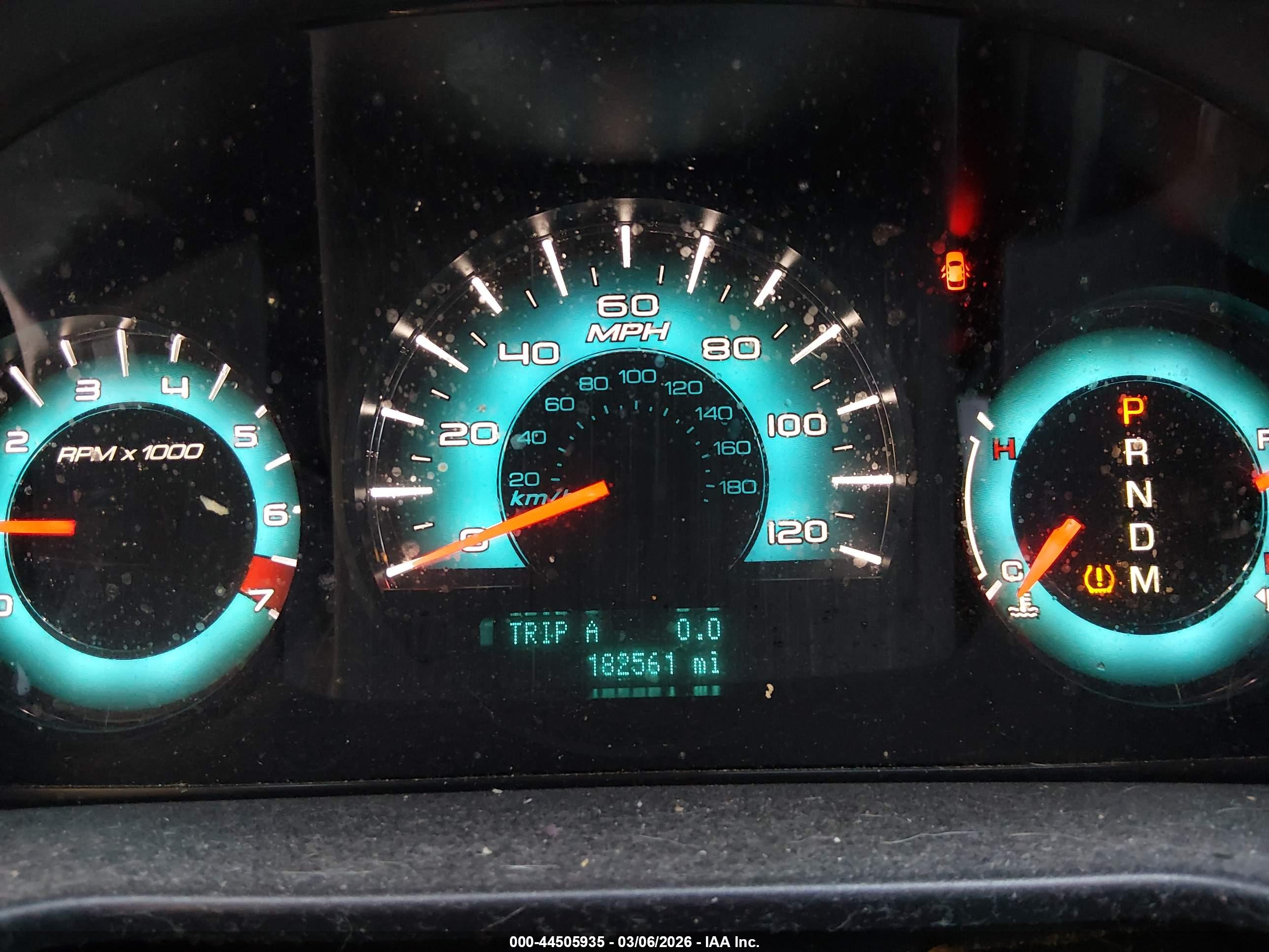 FORD FUSION image 7