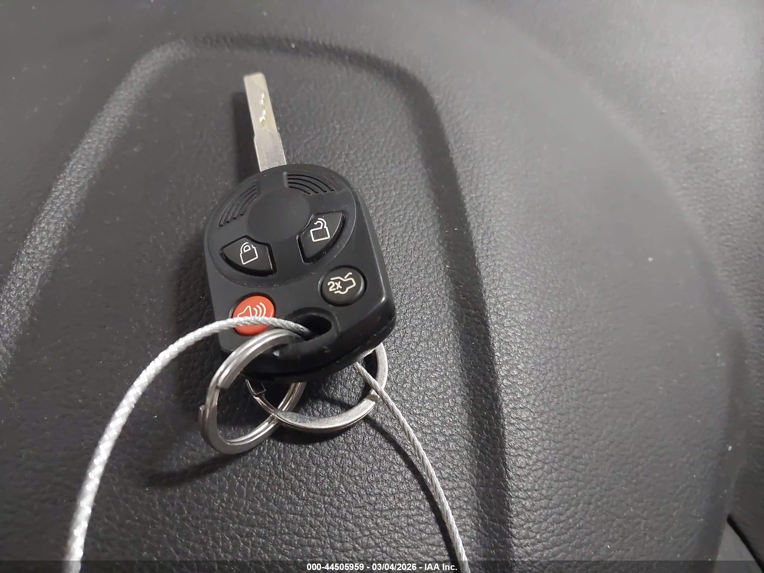 FORD ESCAPE image 11
