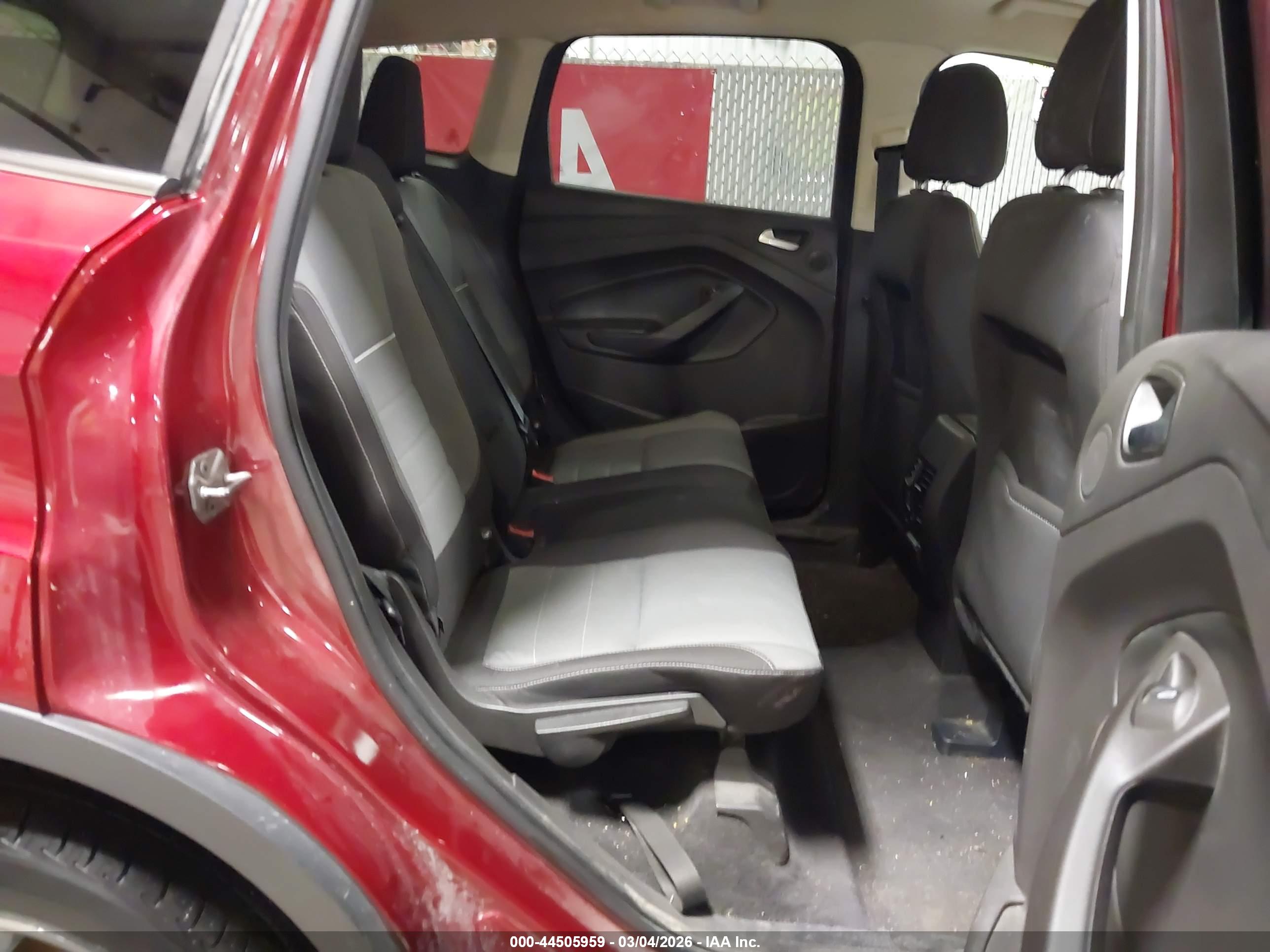 FORD ESCAPE image 8