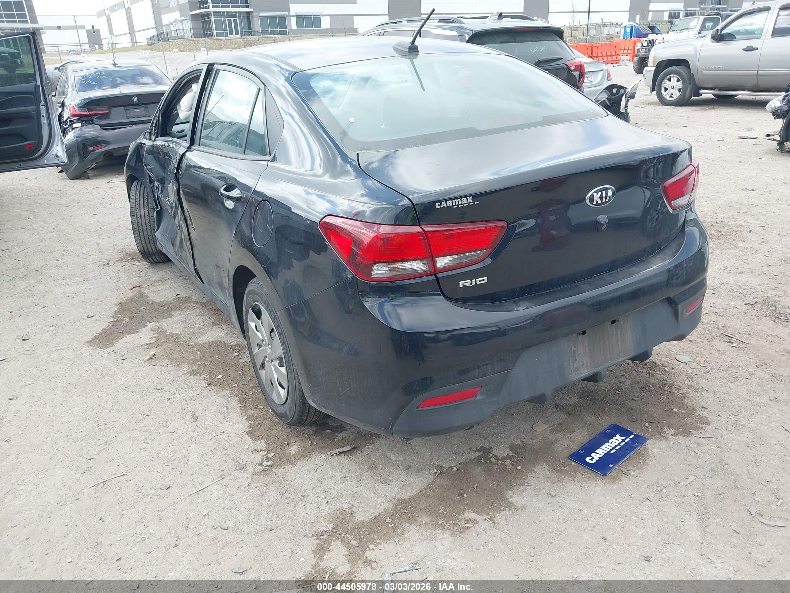 KIA RIO image 3