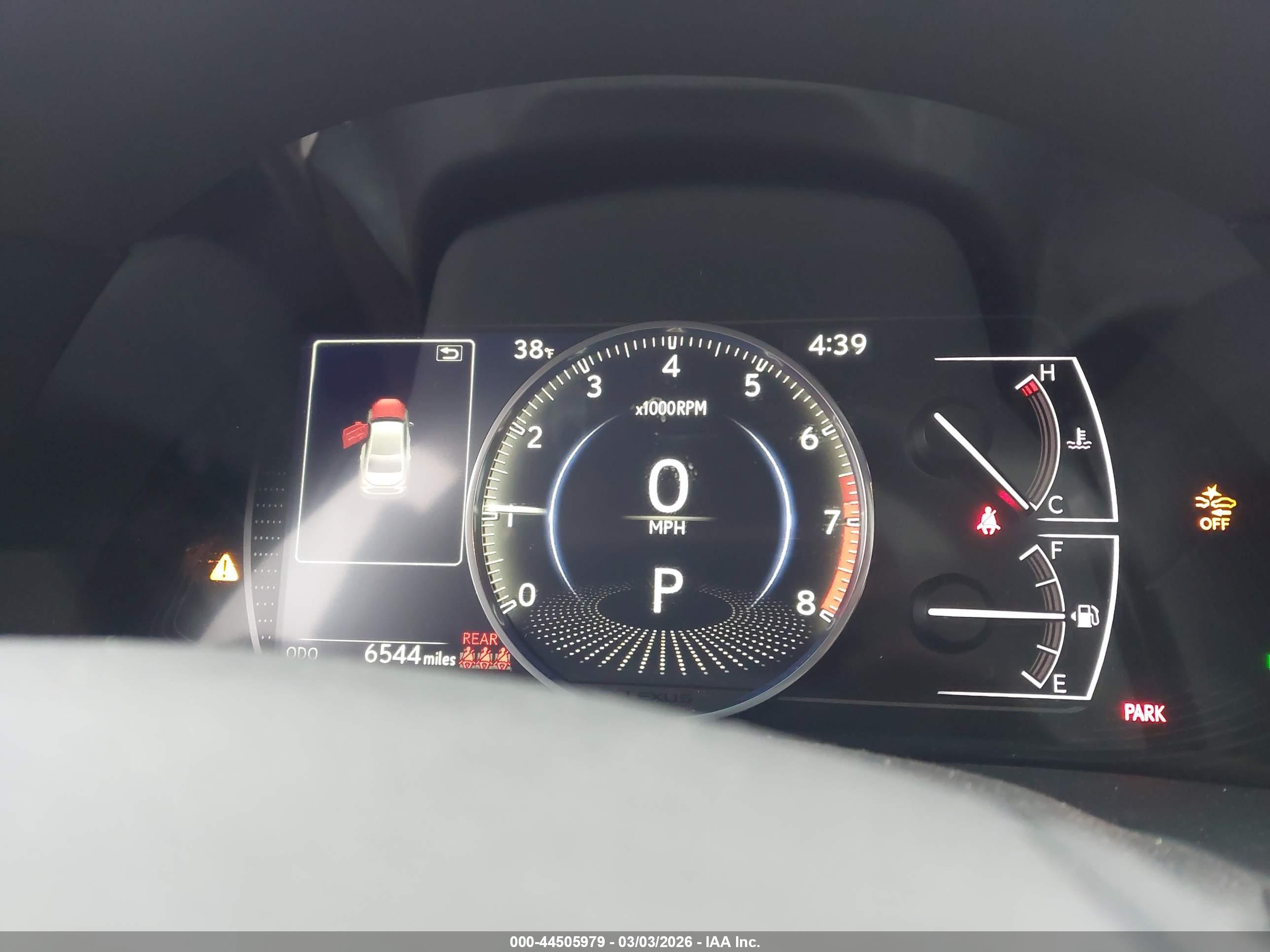 LEXUS ES image 7
