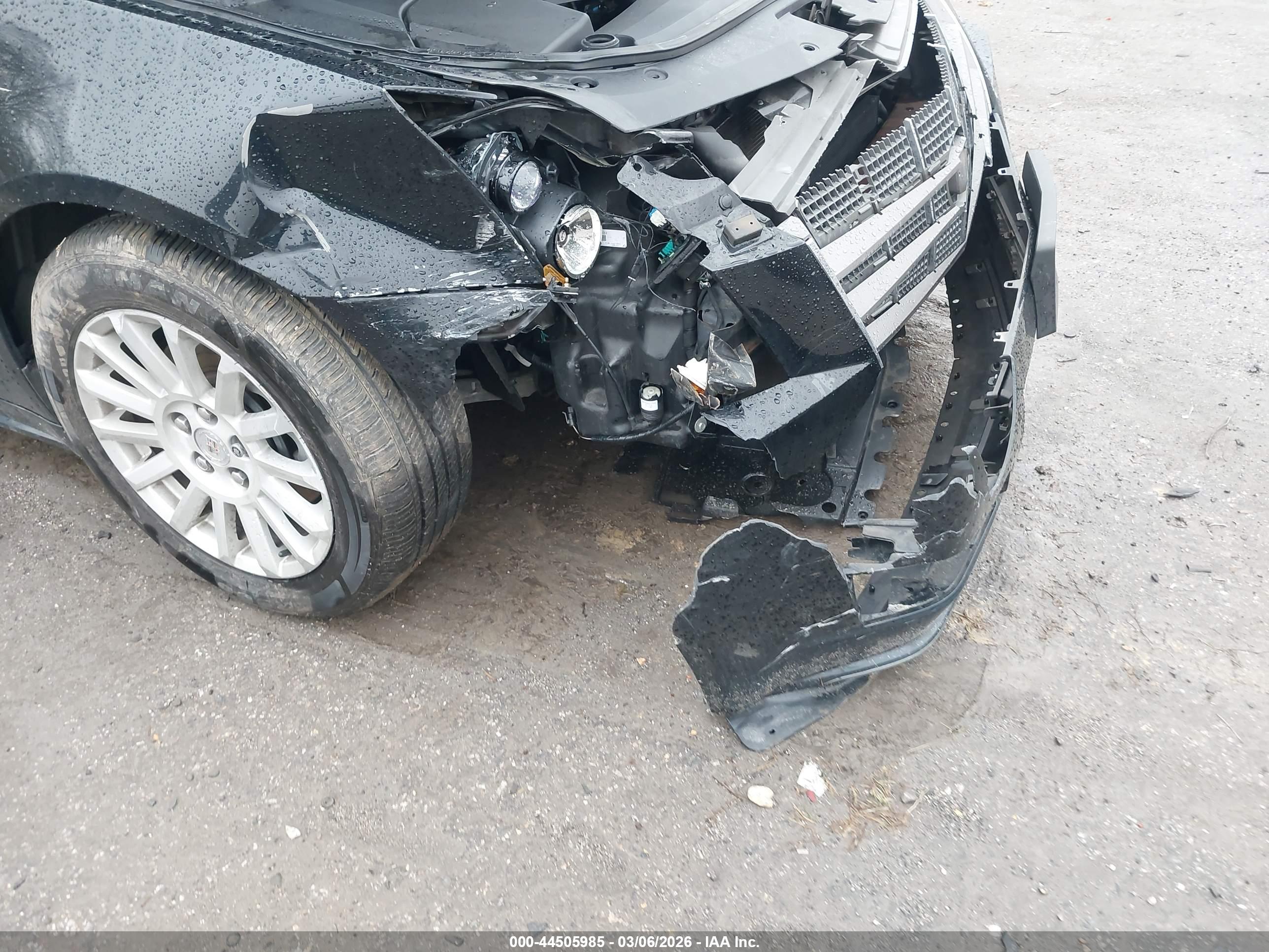 CADILLAC CTS image 6