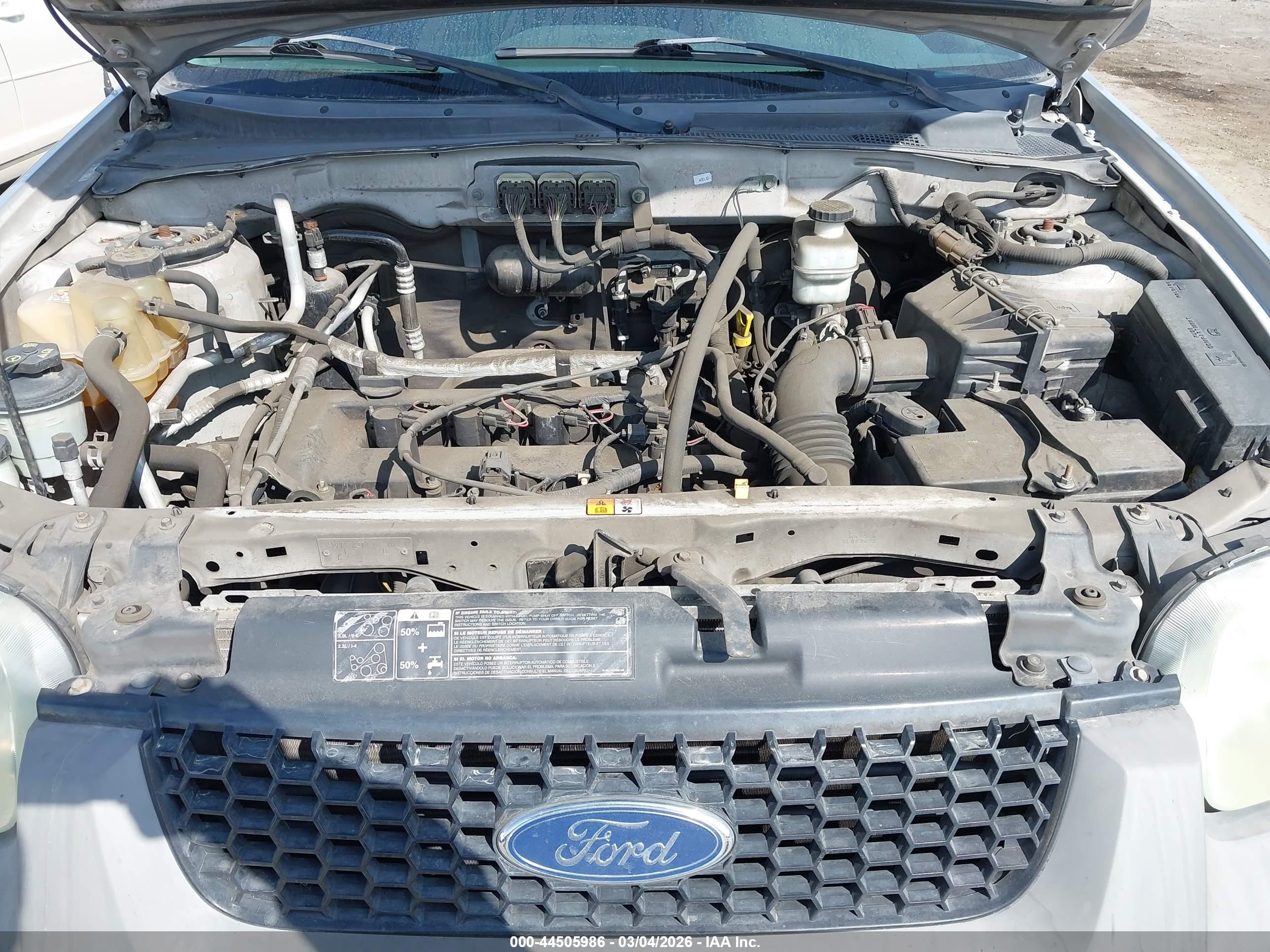 FORD ESCAPE image 10