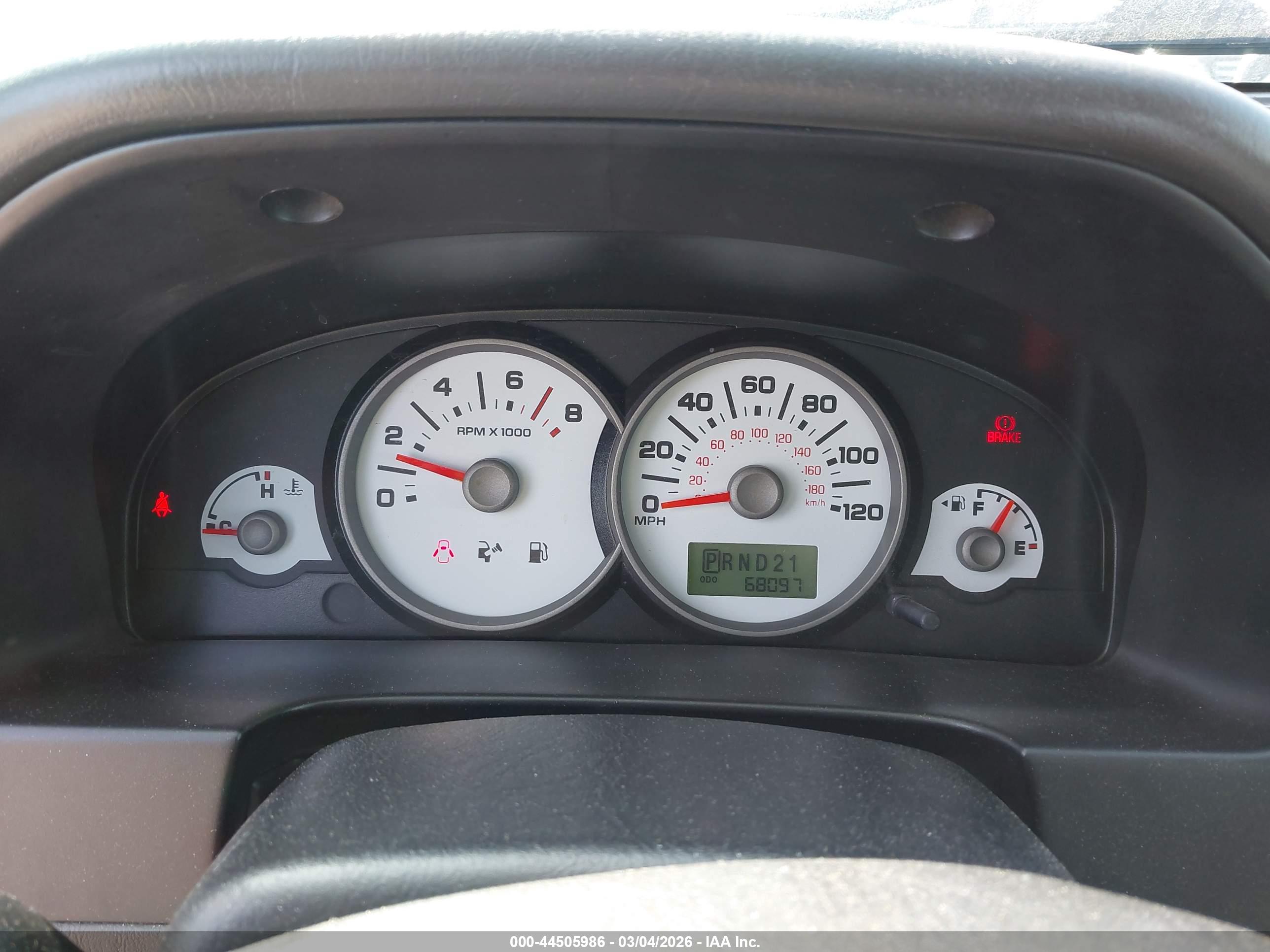 FORD ESCAPE image 7