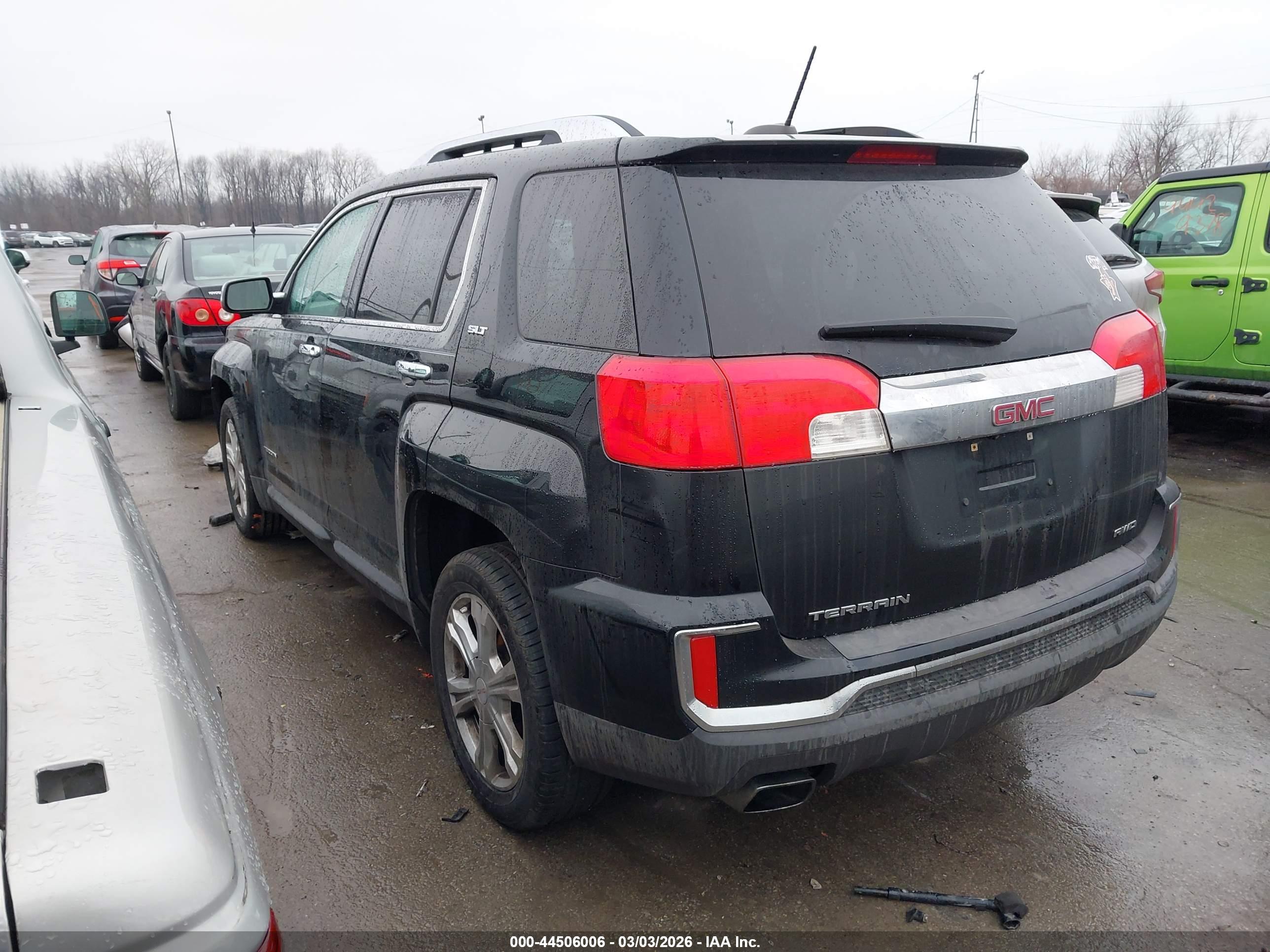 GMC TERRAIN image 3