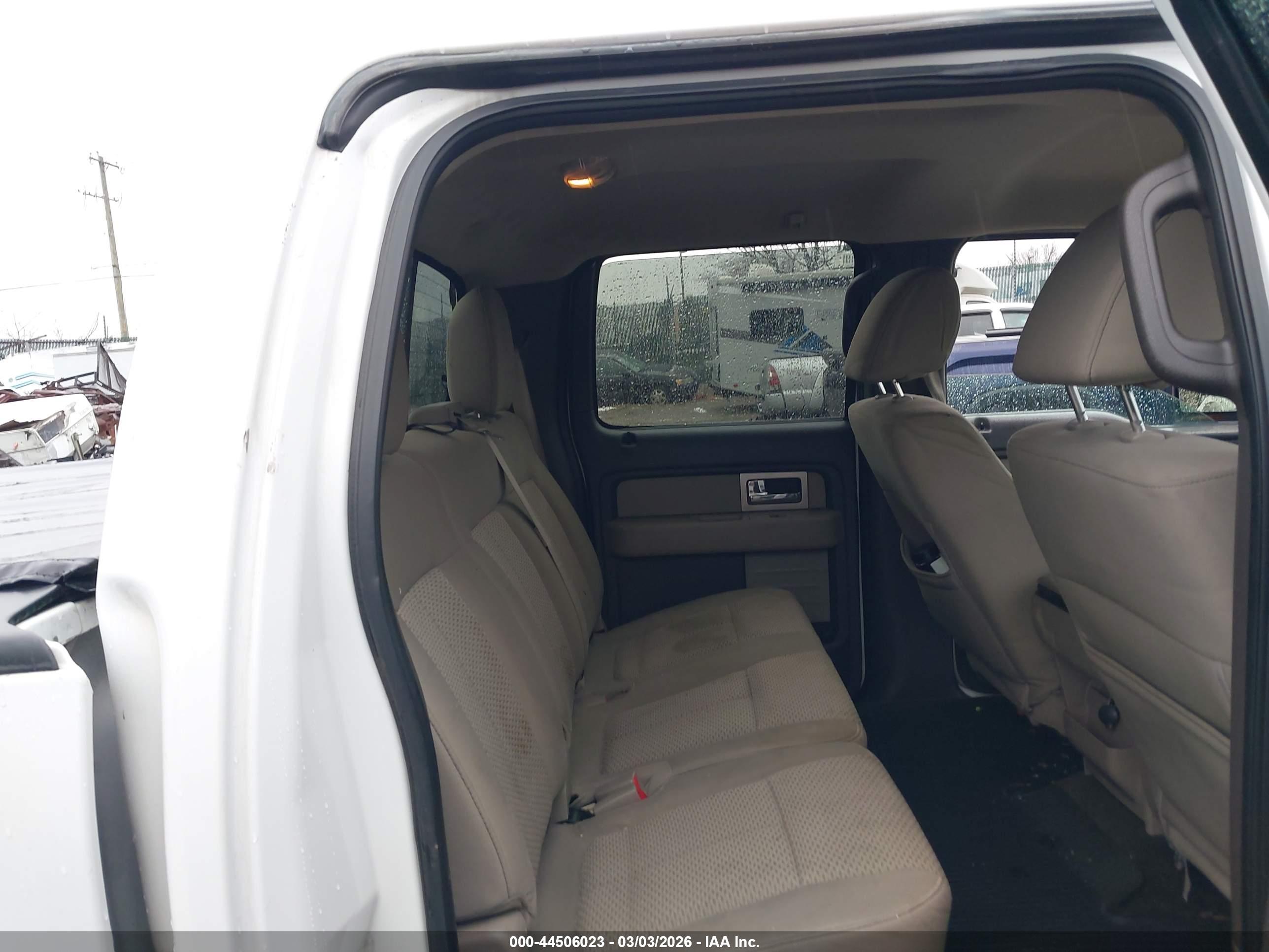 FORD F-150 image 8